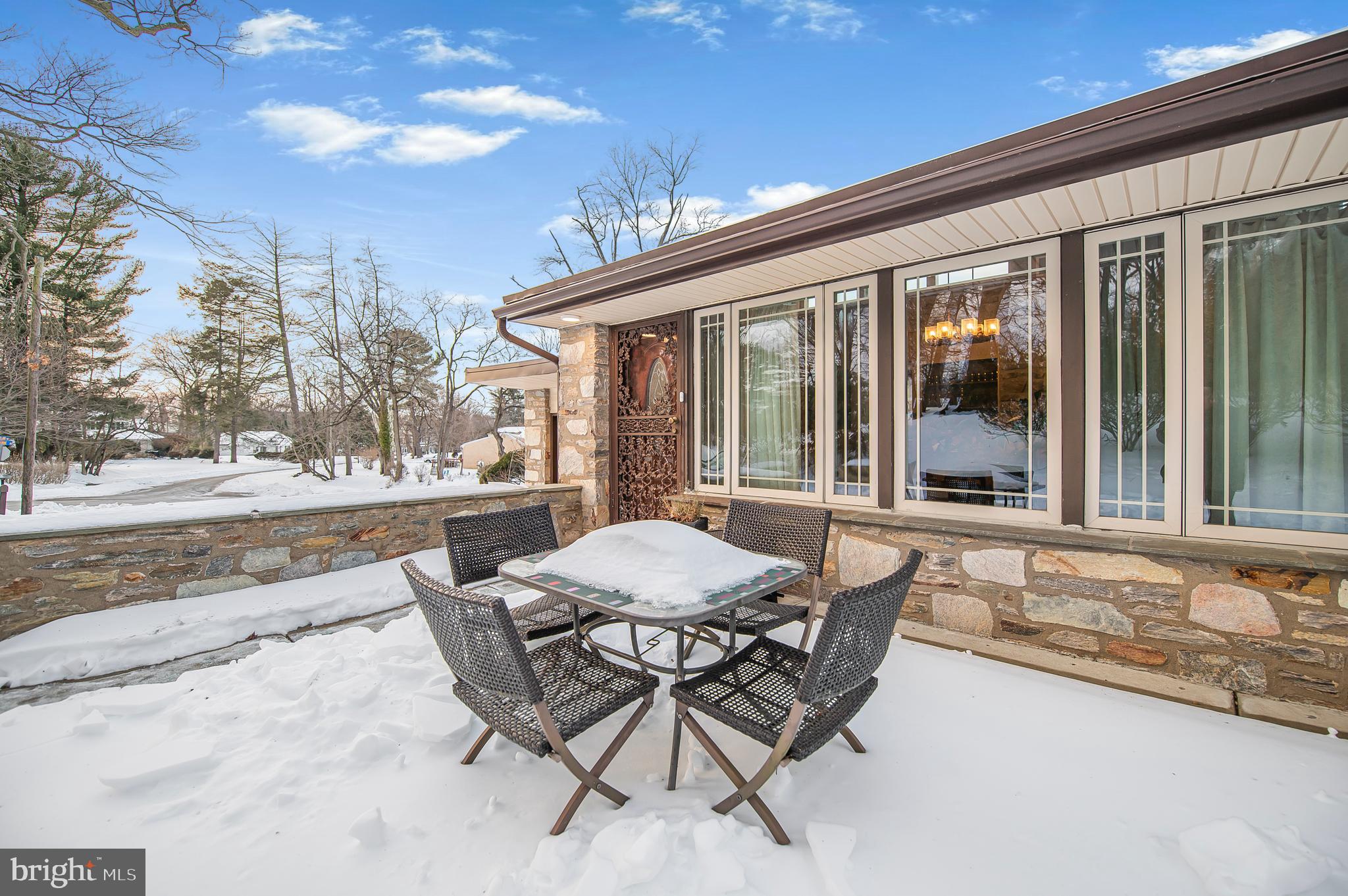 ROWLAND PARK - Residential