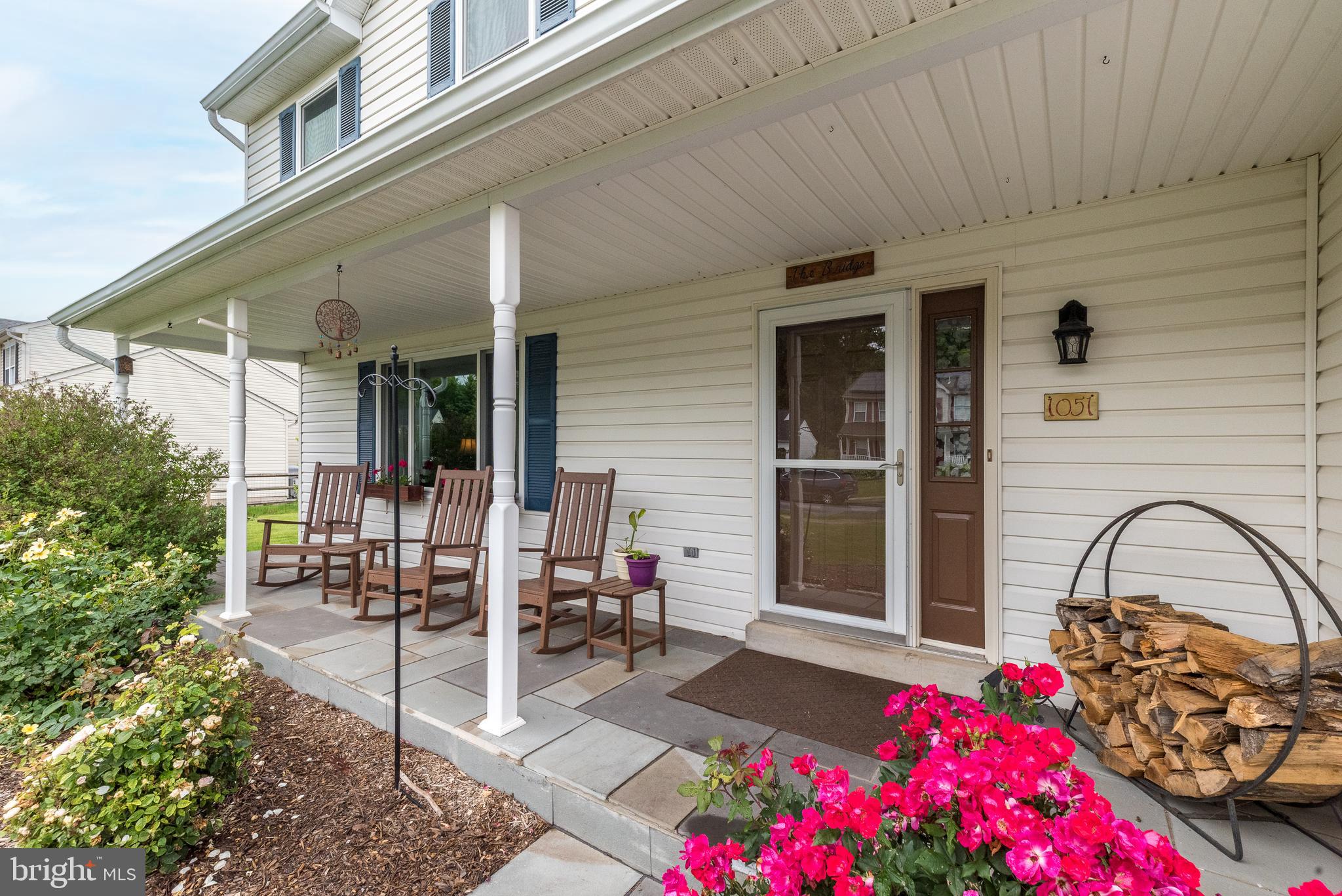 1051 GLEN MANOR DRIVE