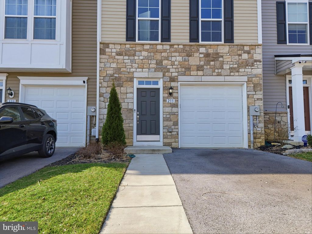 Photo of 233 Union Ridge Drive, CHARLES TOWN, WV 25414 (MLS # WVJF2022618)