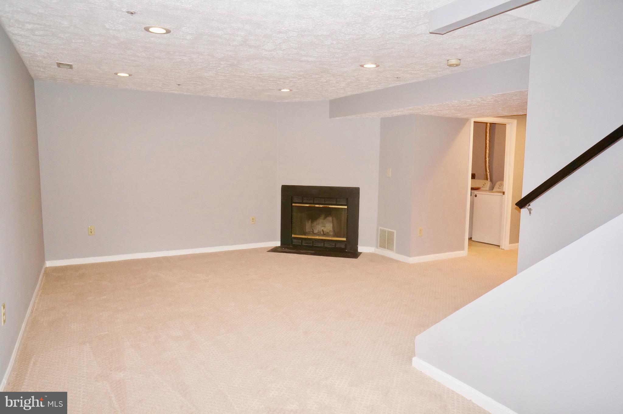 MARLBORO MEADOWS - Residential