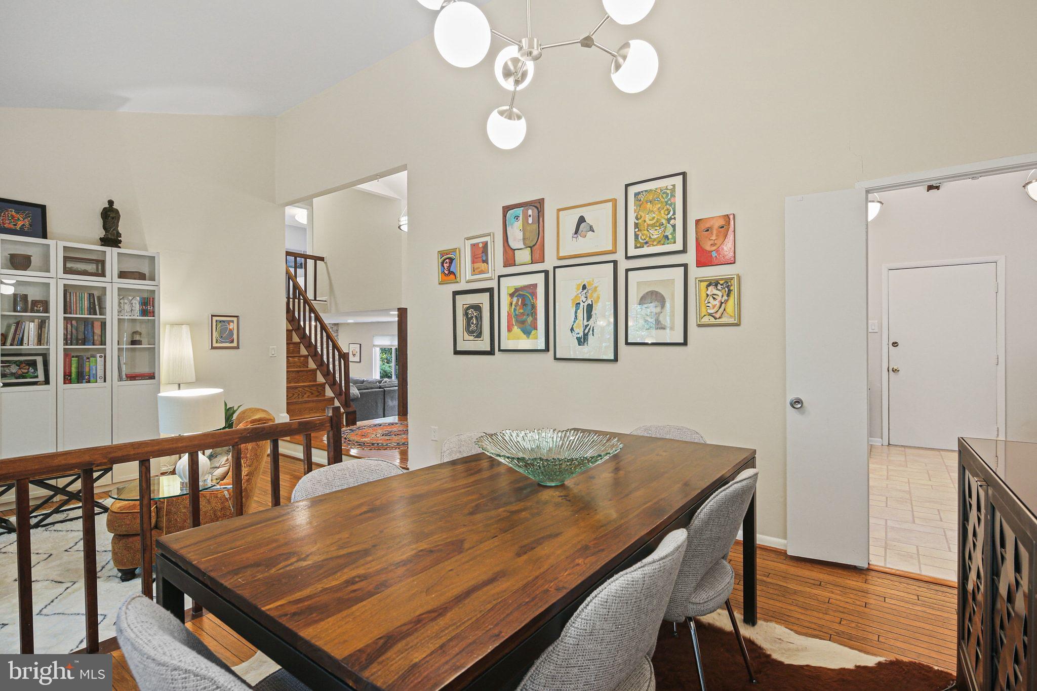 HOBBITS GLEN - Residential