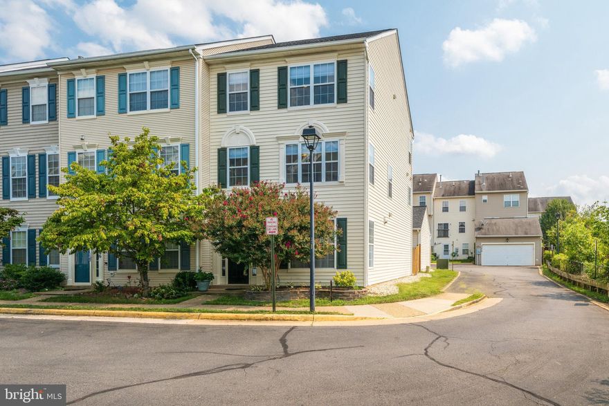 >>>OFFER DEADLINE: Monday, 9/20 @ 8pm<<<

*** GREAT VALUE, GREAT LOCATION ***

This is a very well-maintained 3 bed / 3.5 bath, 3 level end-unit townhouse
w/ 2 car garage separated by a private fenced-in paver patio! 

*** Special features & upgrades include: 
3 extra-large bedroom suites w/ private bathrooms +
Main level open concept living w/ enormous amount of natural light +
Upgraded modern flooring throughout.

*** The Kitchen has endless cabinet storage space, new granite counters & island seating for 3 people. 

*** Location: 0.4 miles to W & OD Trail, 2.3 miles to Dulles Toll Rd, 3.7 miles to Dulles Airport
                    14 miles to Tysons Corner Mall & 25 miles to Washington DC