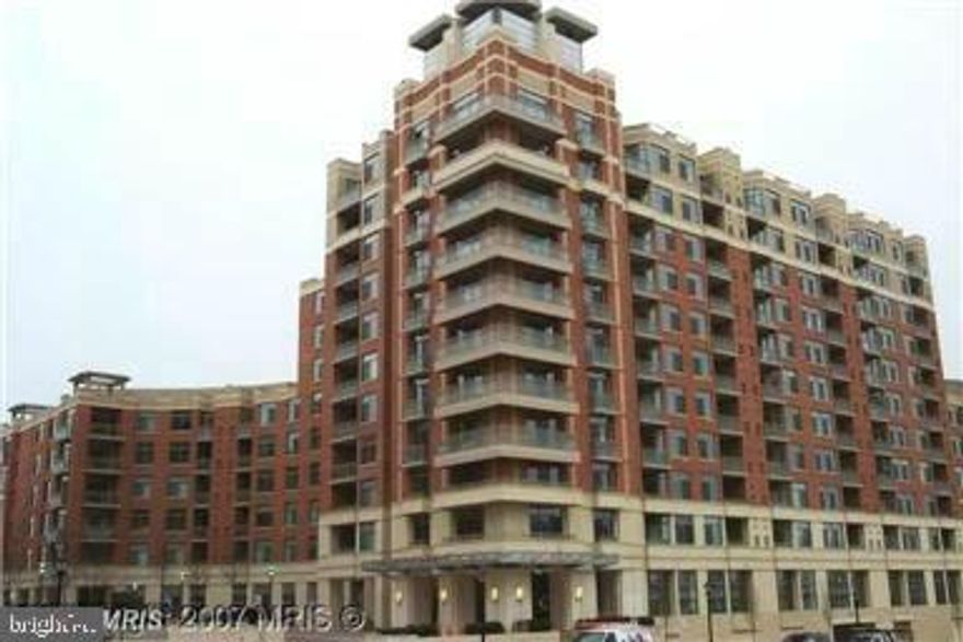 Bright & Luxurious 1 bed condo w/ balcony, New wood floor and new Paint. Garage parking, W/D, Gourmet kitchen w/ granite counter tops, stainless steel appliances & 42" kitchen cabinet. Secure Building, Concierge. Metro Bus outside to Crystal City to Metro. Fitness Center, Media rm, Party rm. Close to Restaurants, Shopping. Additional Storage Unit. VACANT WITH LOCK BOX AT FRONT RECEPTION DESK*$300 MOVE IN FEE & $100 REFUNDABLE ELEVATOR FEE** No Pet, No Smoking. Sure to be proud of living here!