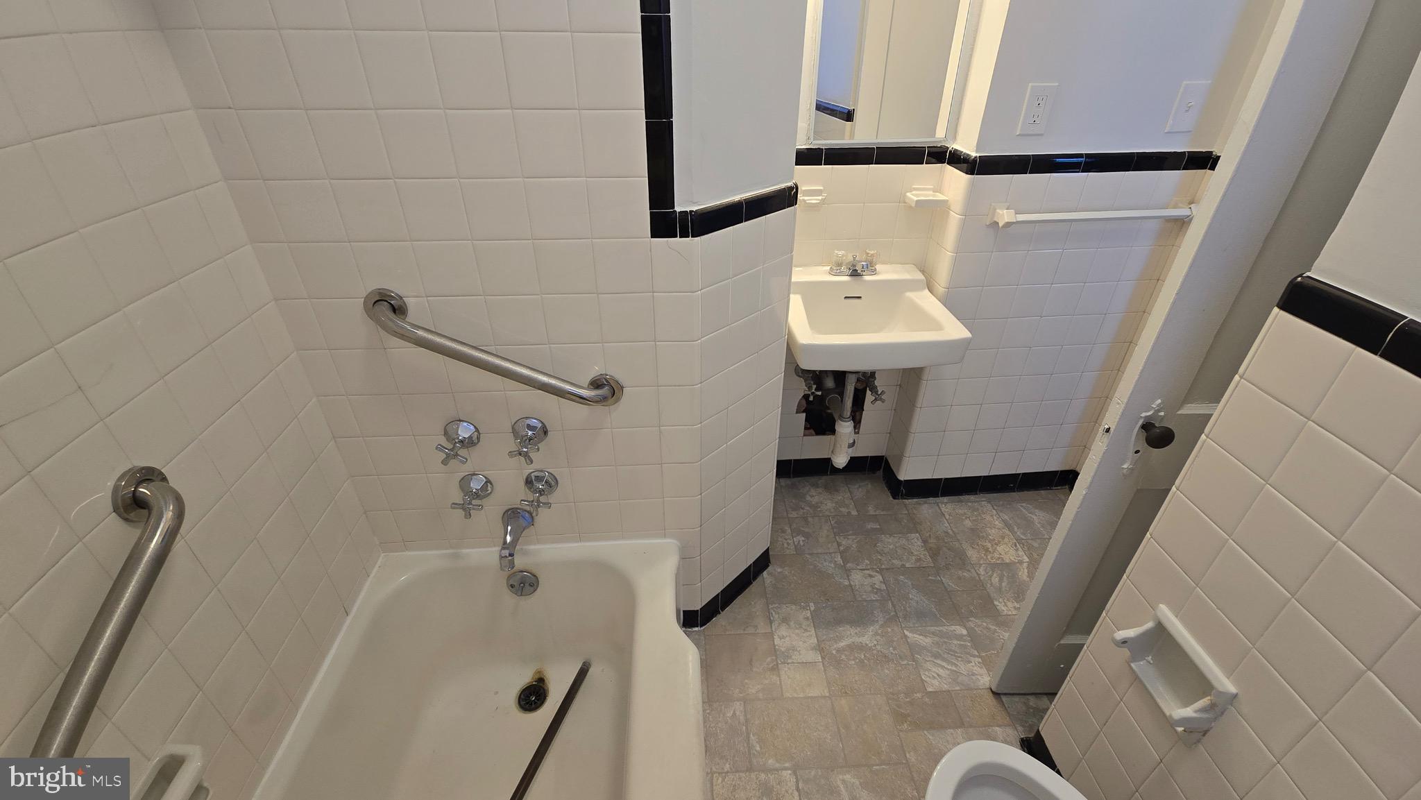 WARD 27 - Residential