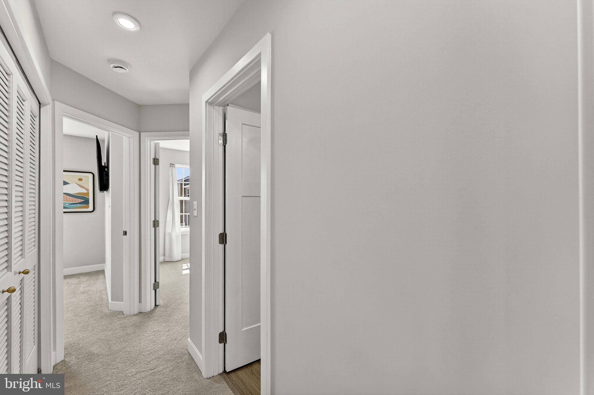 MADISON STATION - Residential