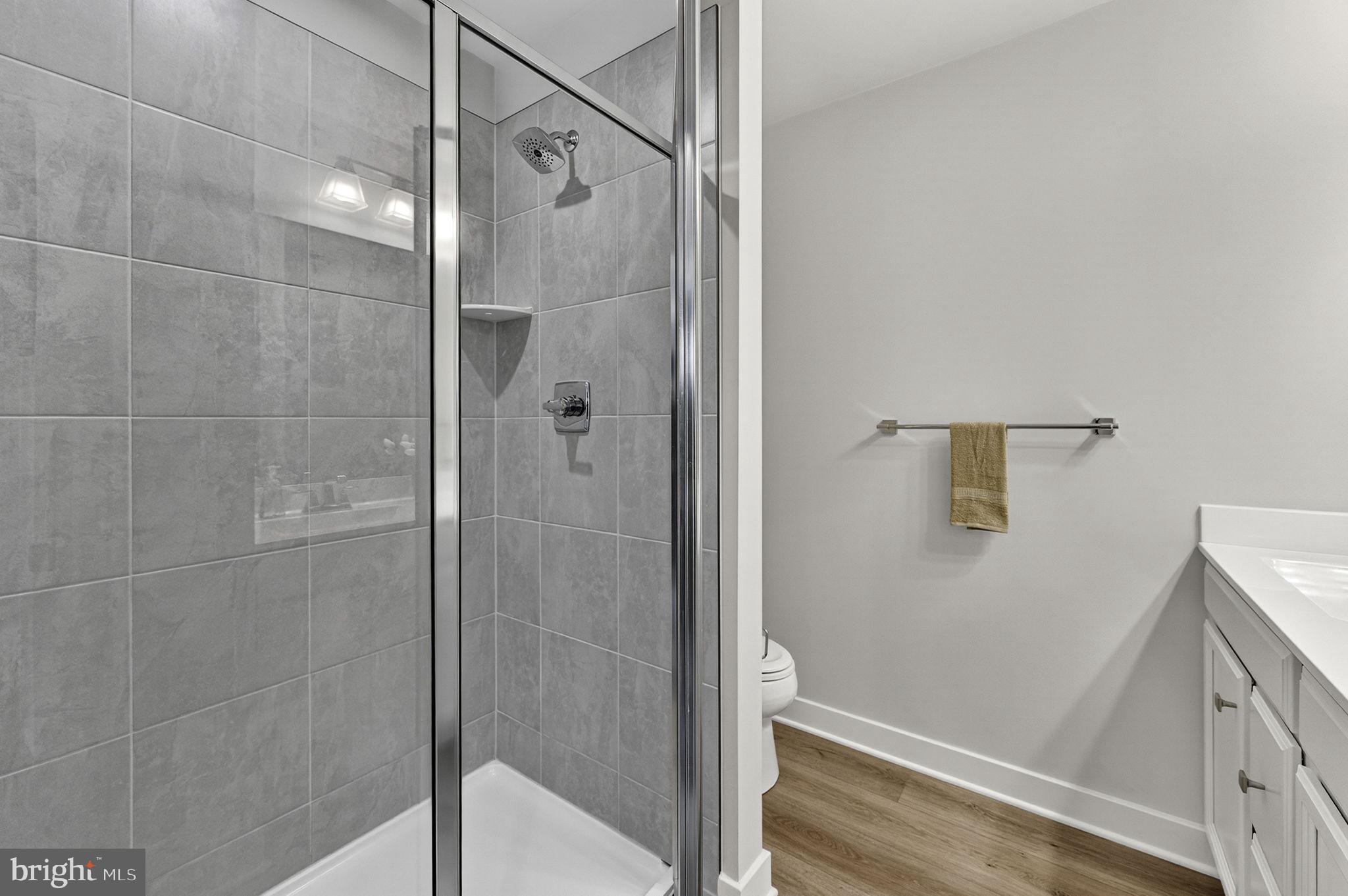 MADISON STATION - Residential