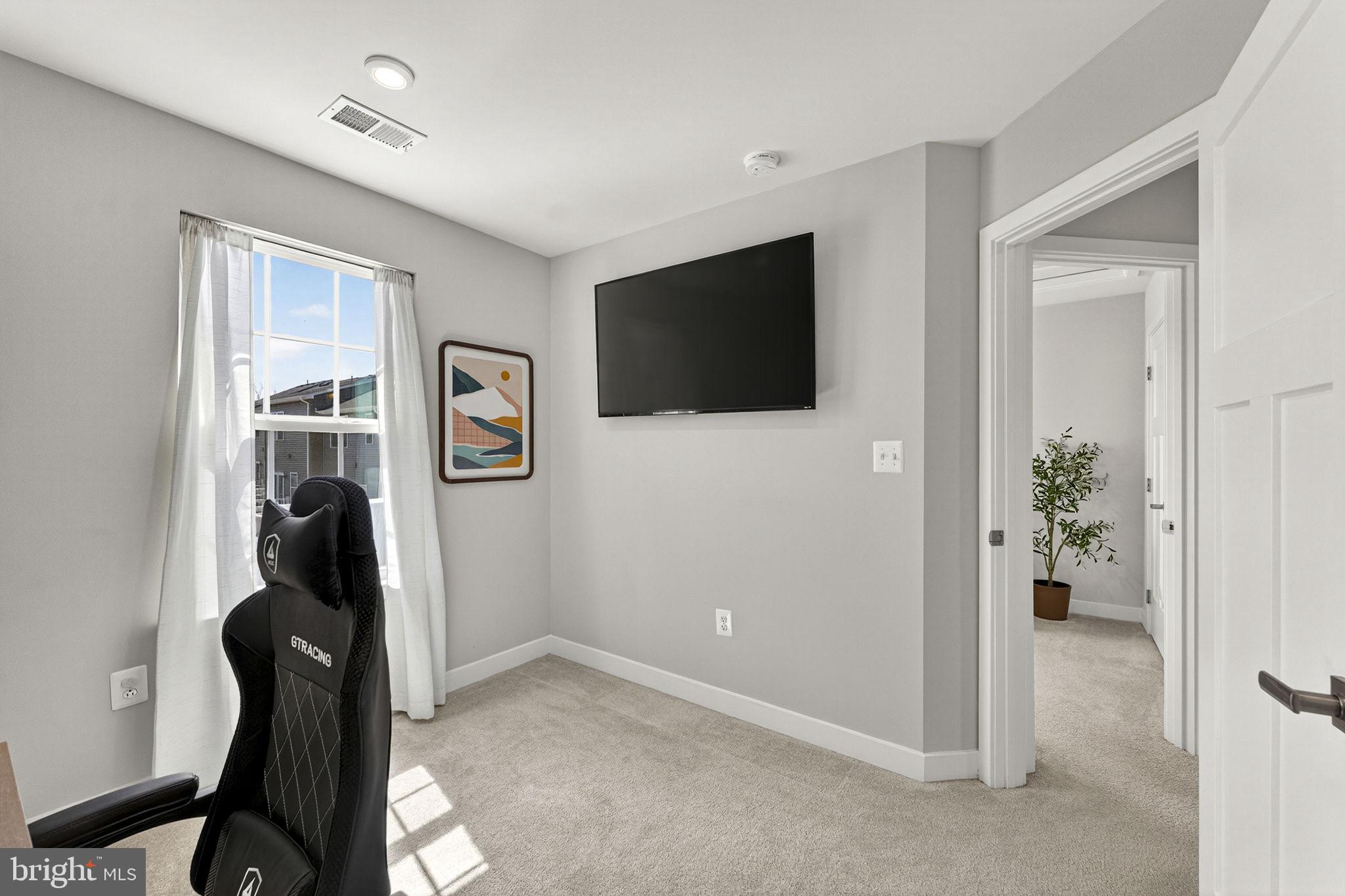 MADISON STATION - Residential