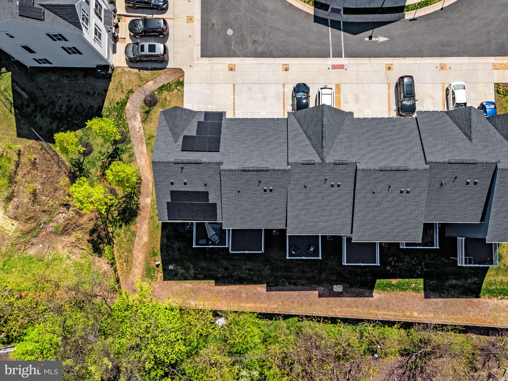 MADISON STATION - Residential