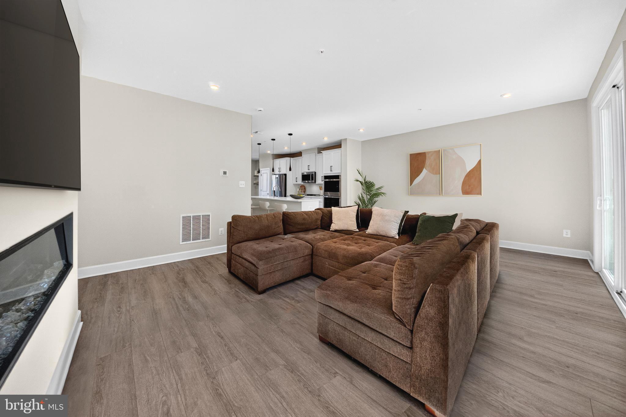 3507 STELLA BLUE DRIVE