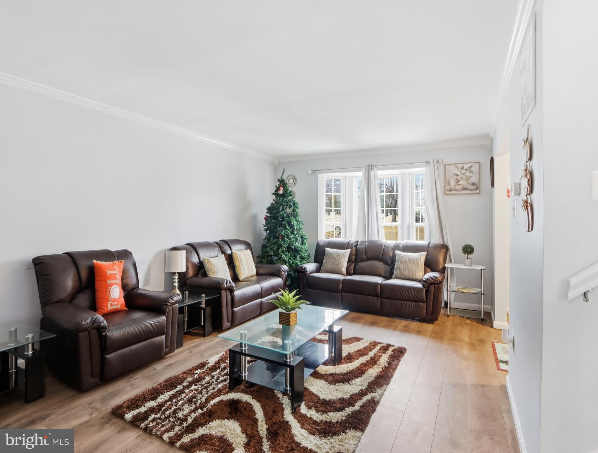 PLEASANT HILLS - Residential