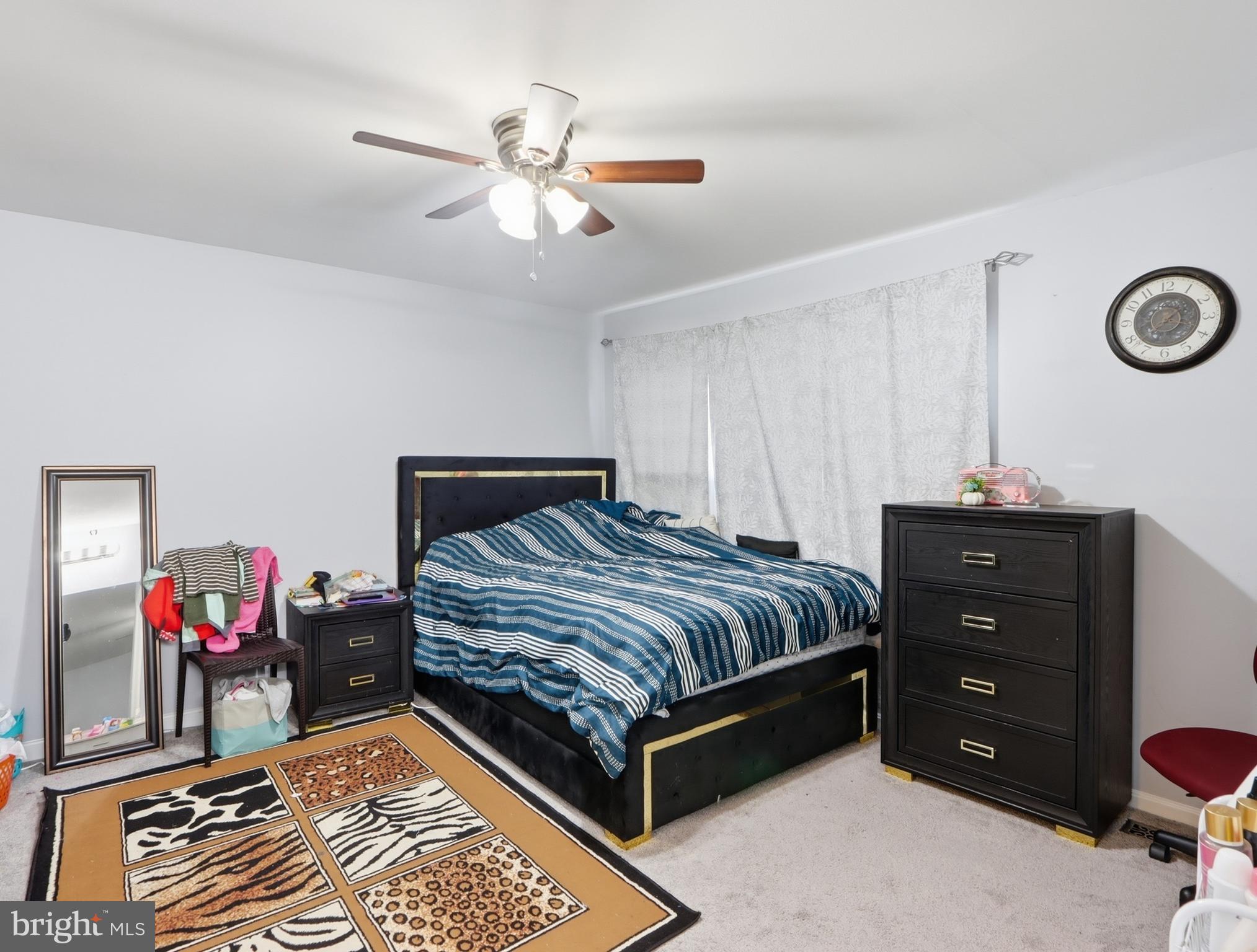 PLEASANT HILLS - Residential