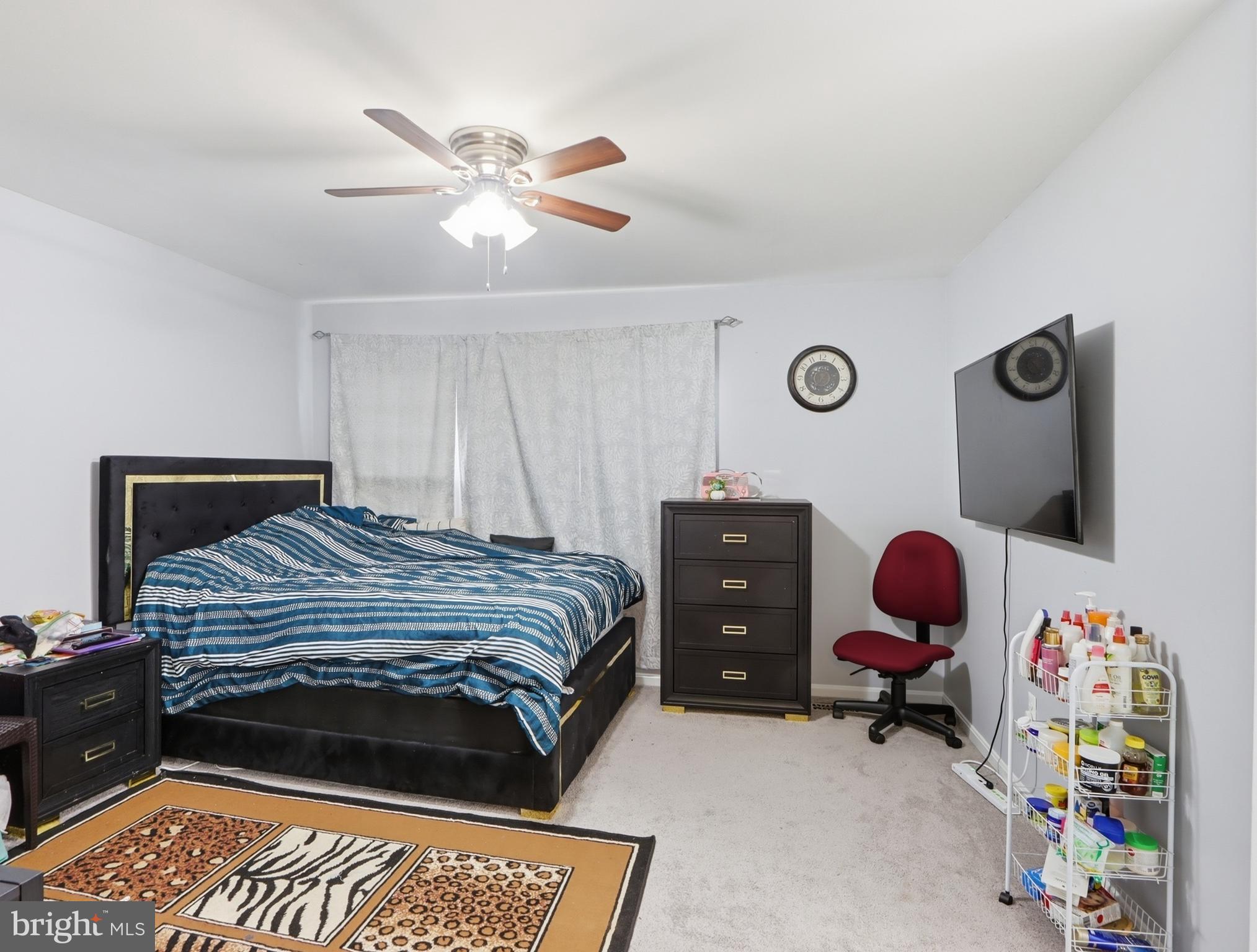 PLEASANT HILLS - Residential