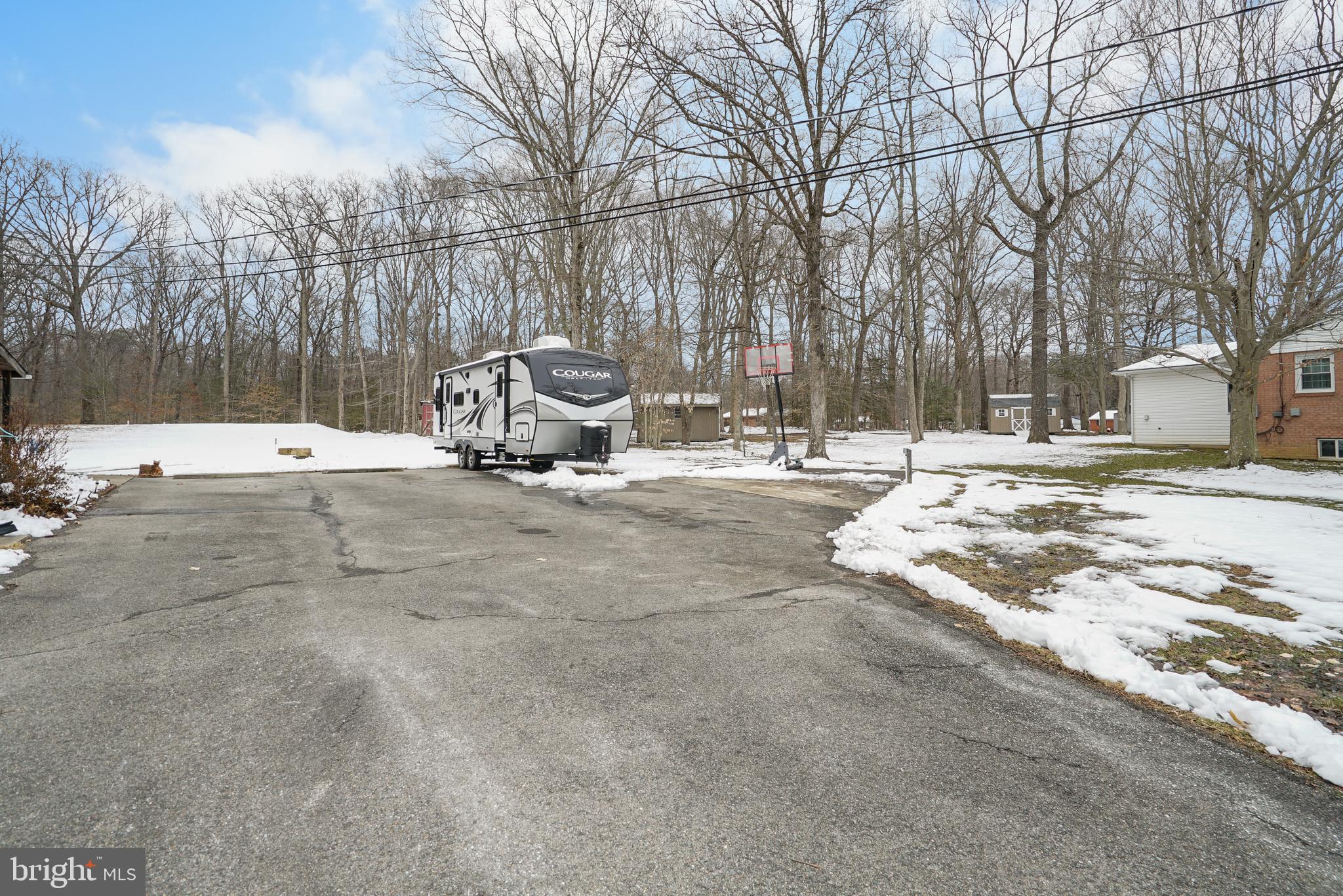 WARRLINDA VILLAGE - Residential