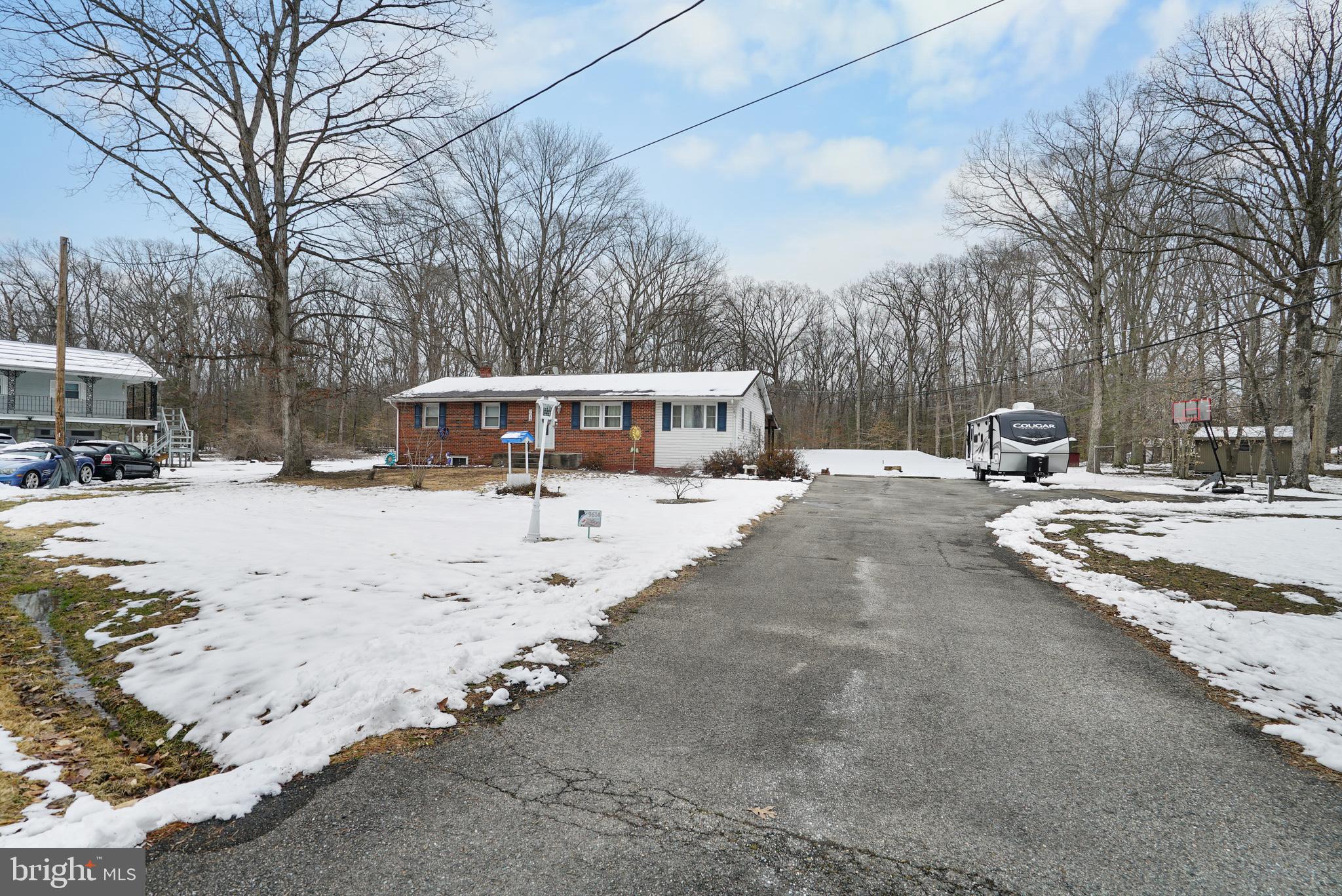 WARRLINDA VILLAGE - Residential