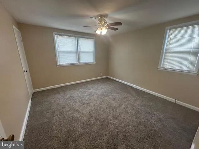 Burlington, New Jersey 08016, United States, 2 Bedrooms Bedrooms, ,1 BathroomBathrooms,Residential,Pending,109901