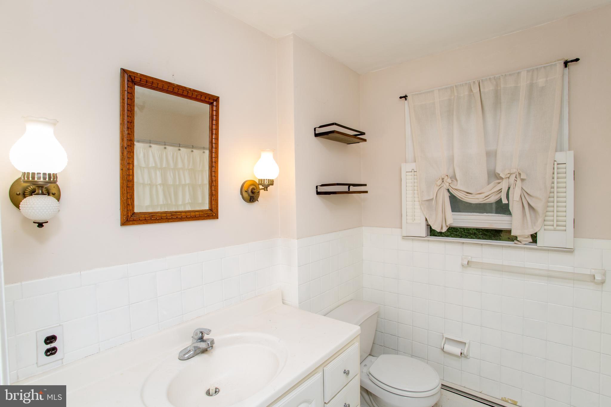 HIDDEN MDWS - Residential