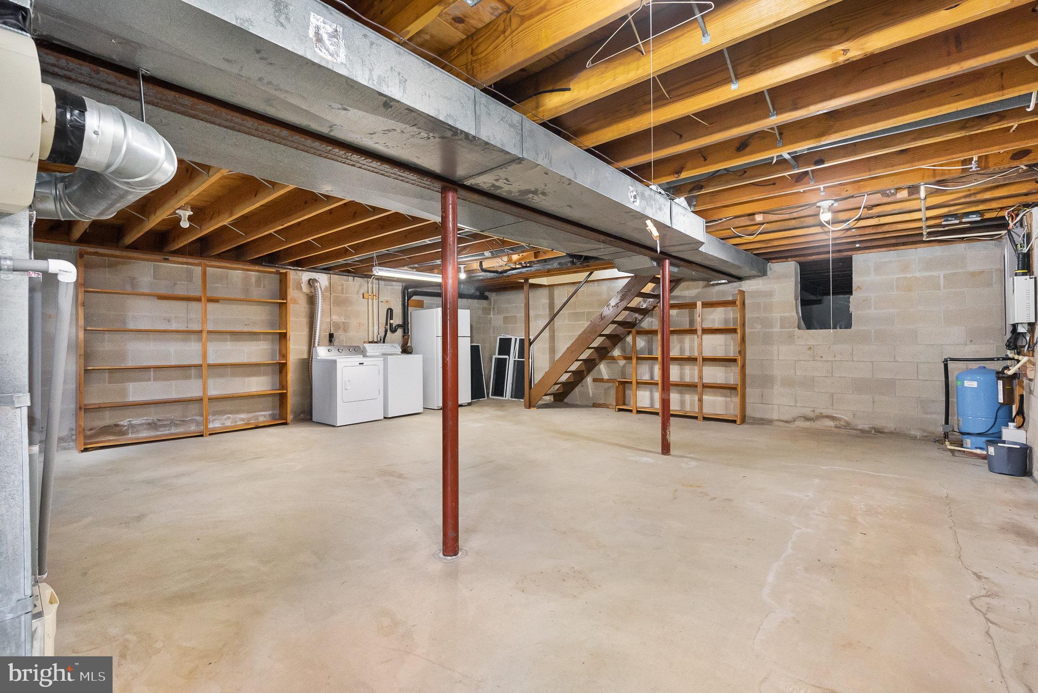 FAIRWAY - Residential