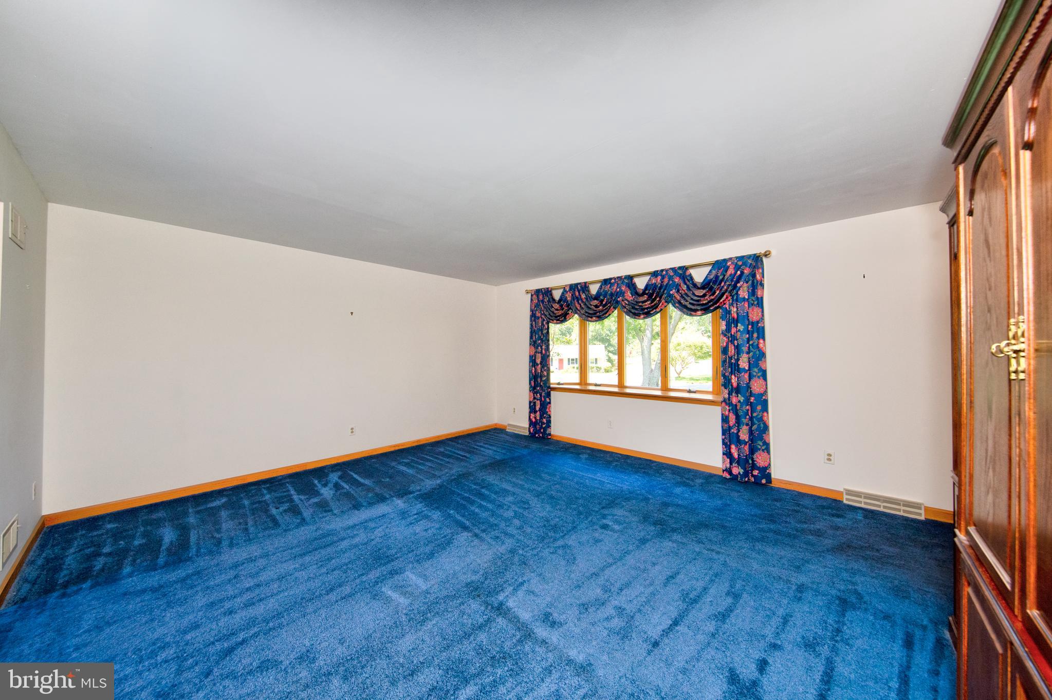 FAIRWAY - Residential