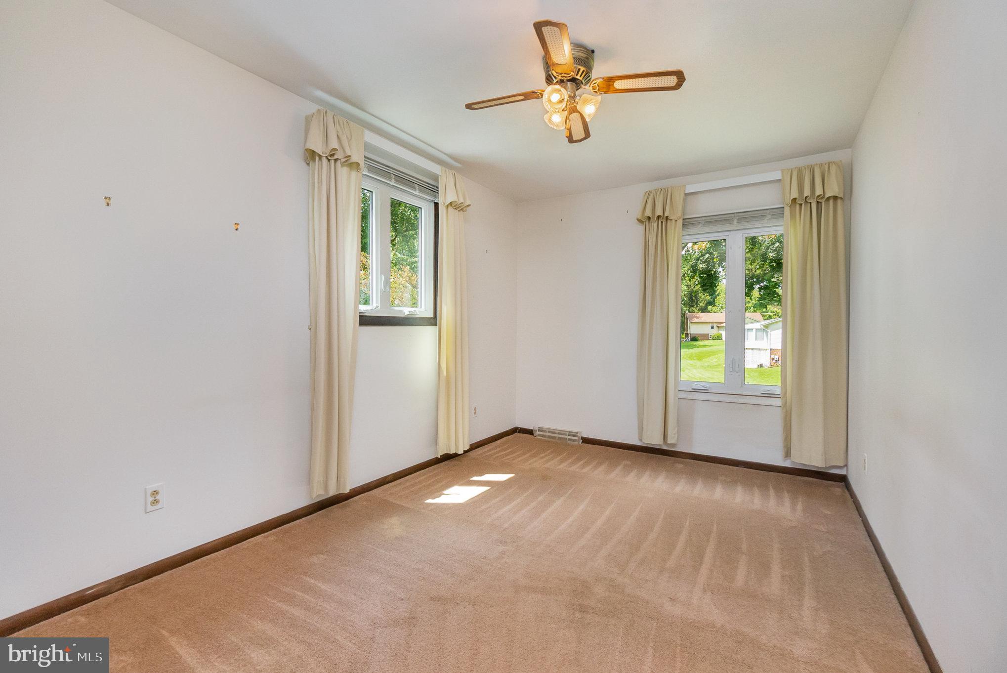 FAIRWAY - Residential