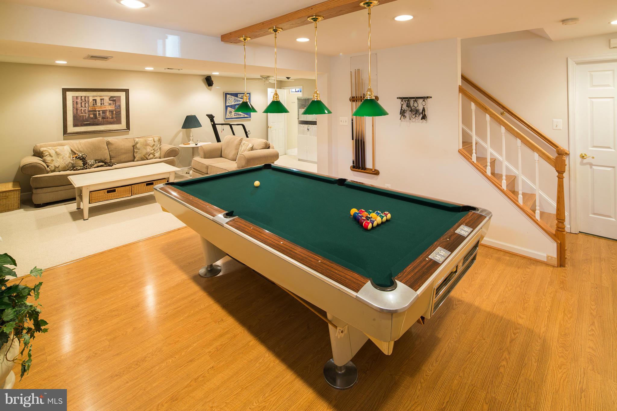 ENVIRONS - Residential
