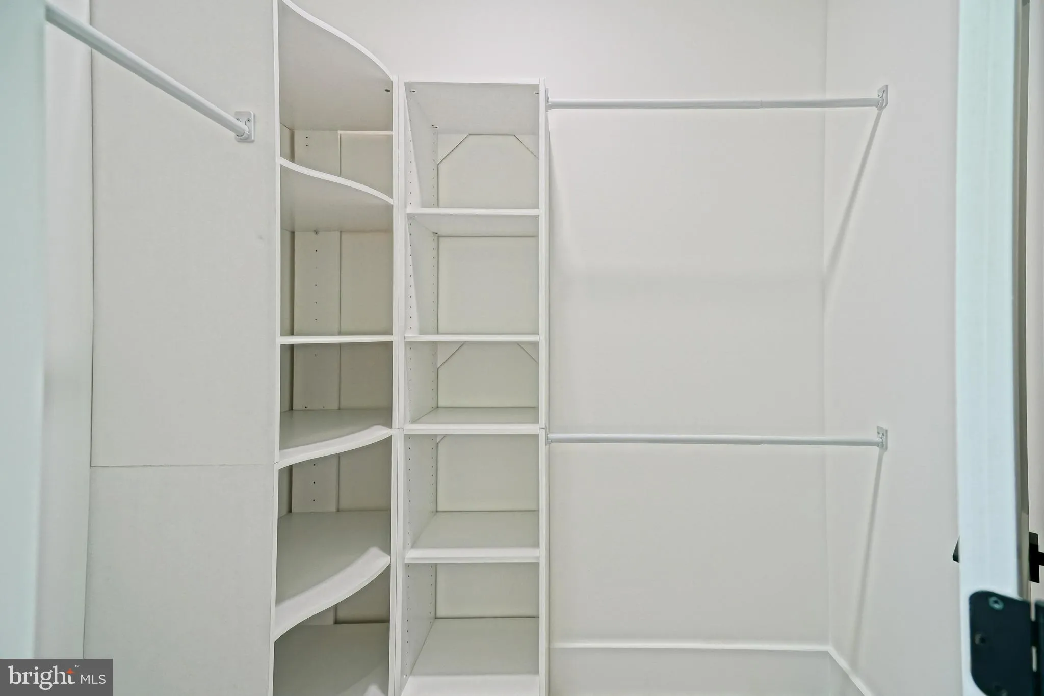 Lewes, Delaware 19958, United States, 4 Bedrooms Bedrooms, ,4 BathroomsBathrooms,Residential,Pending,53993