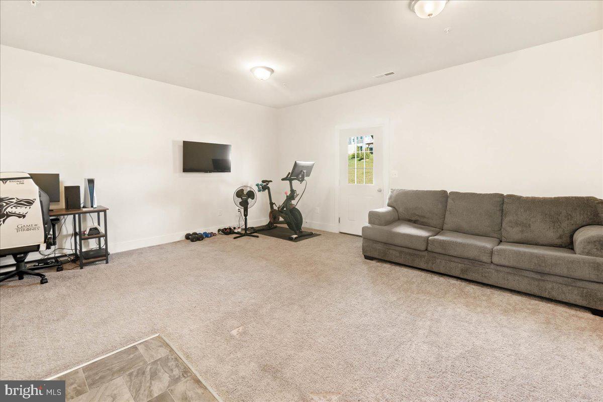 SNADER'S SUMMIT - Residential