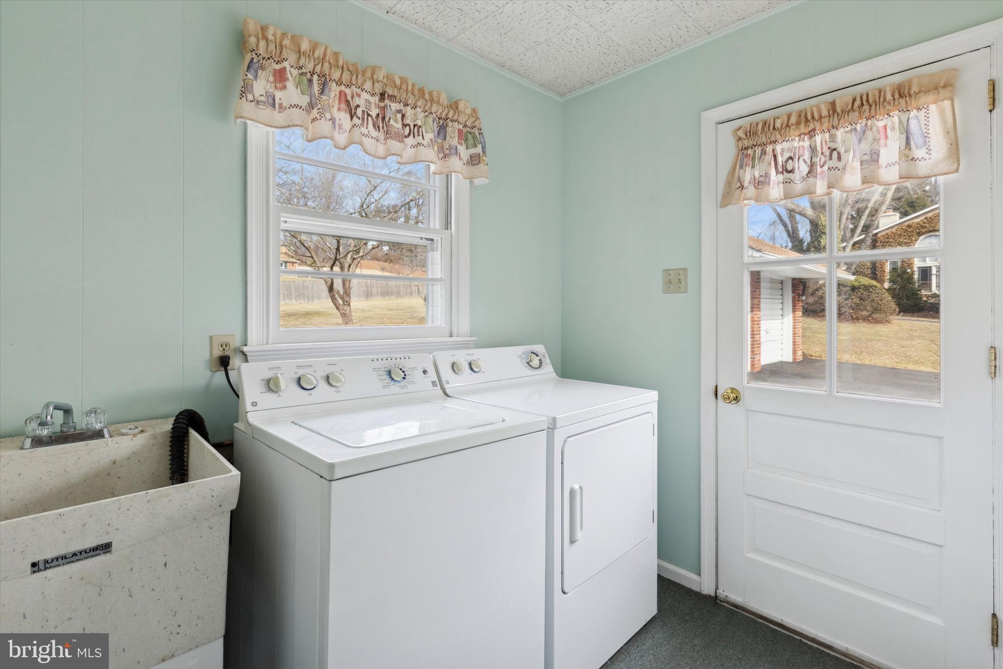 HUNTINGDON VALLEY - Residential