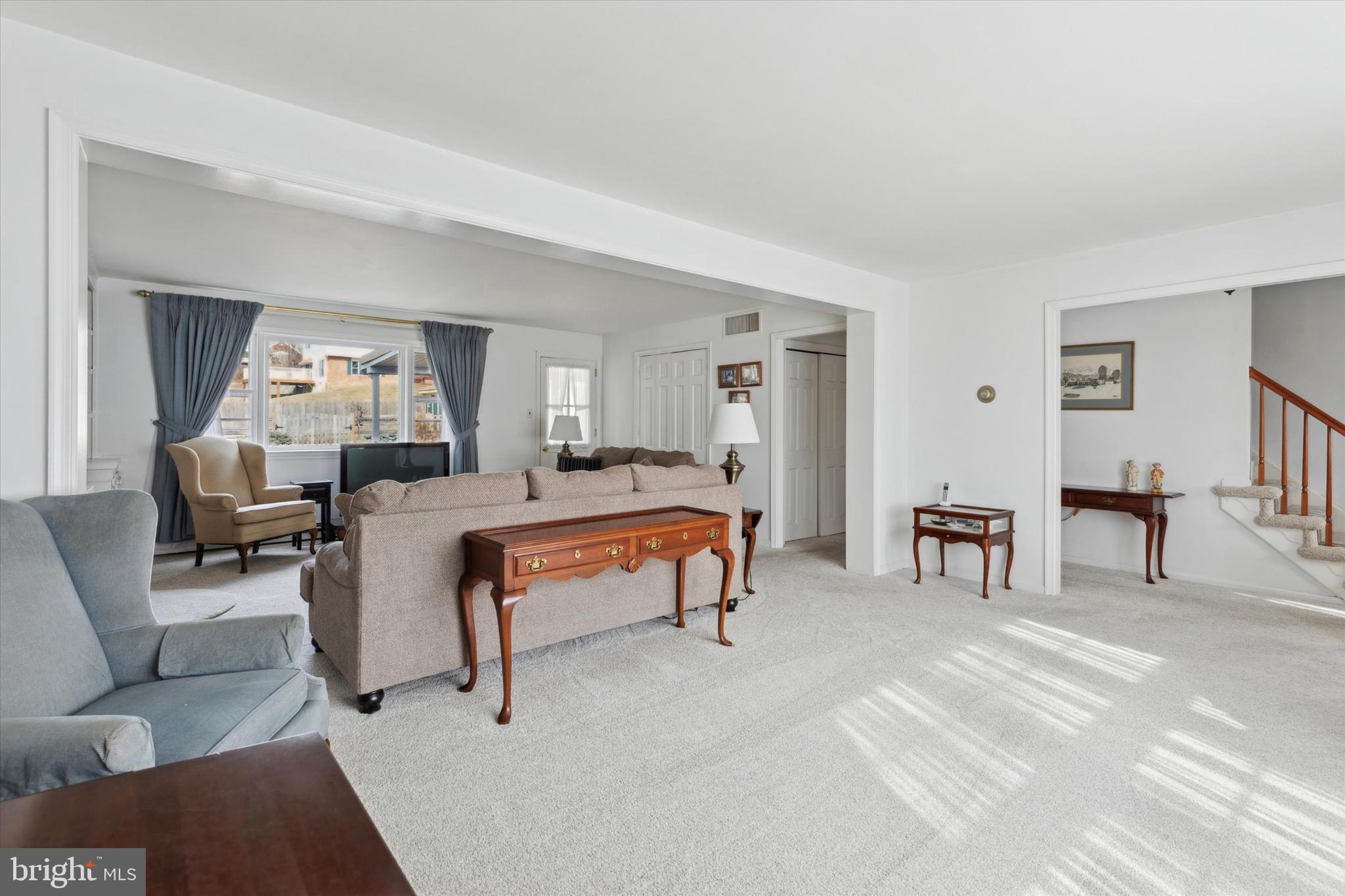 HUNTINGDON VALLEY - Residential