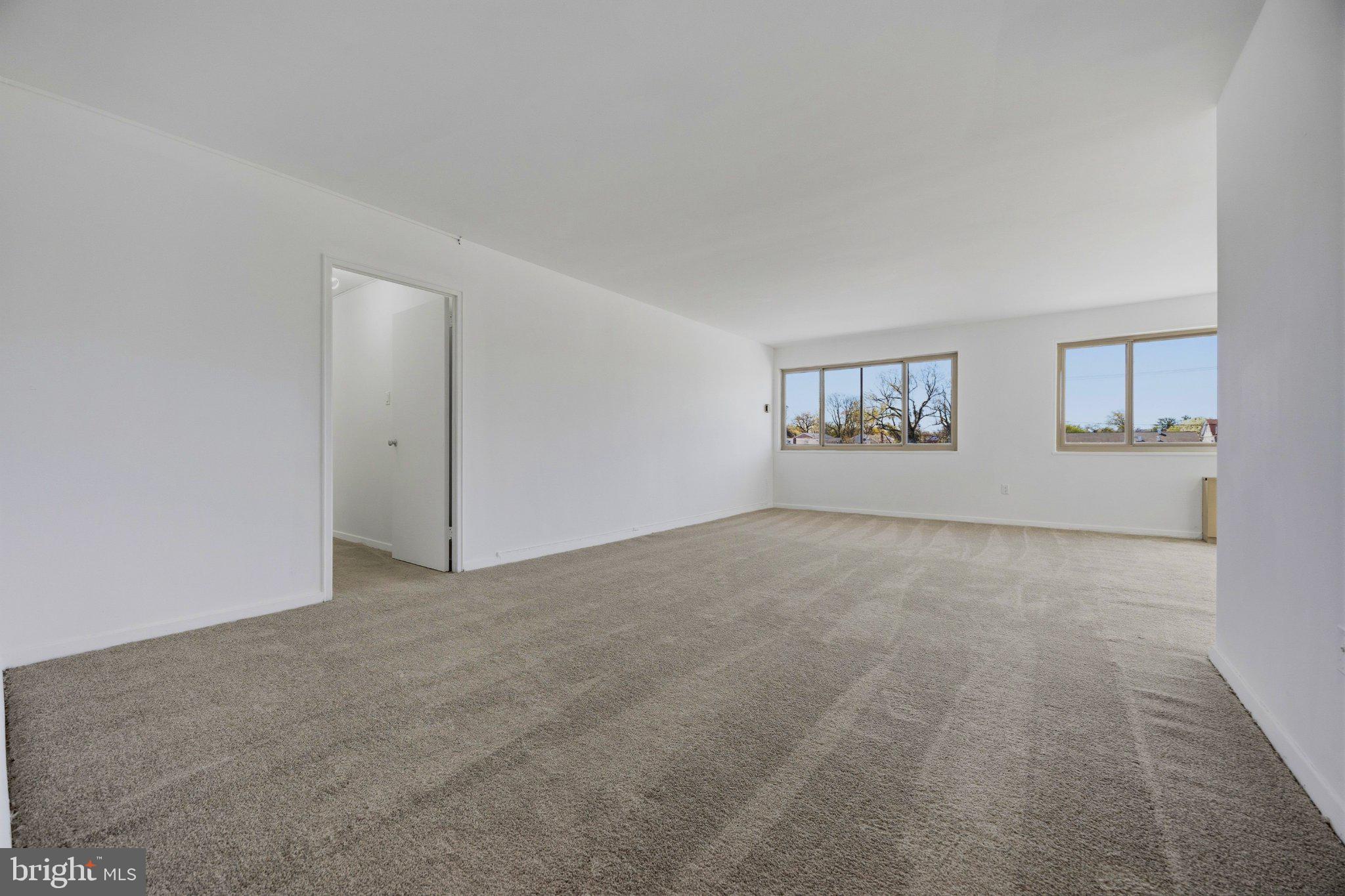 FALLSTAFF - Residential