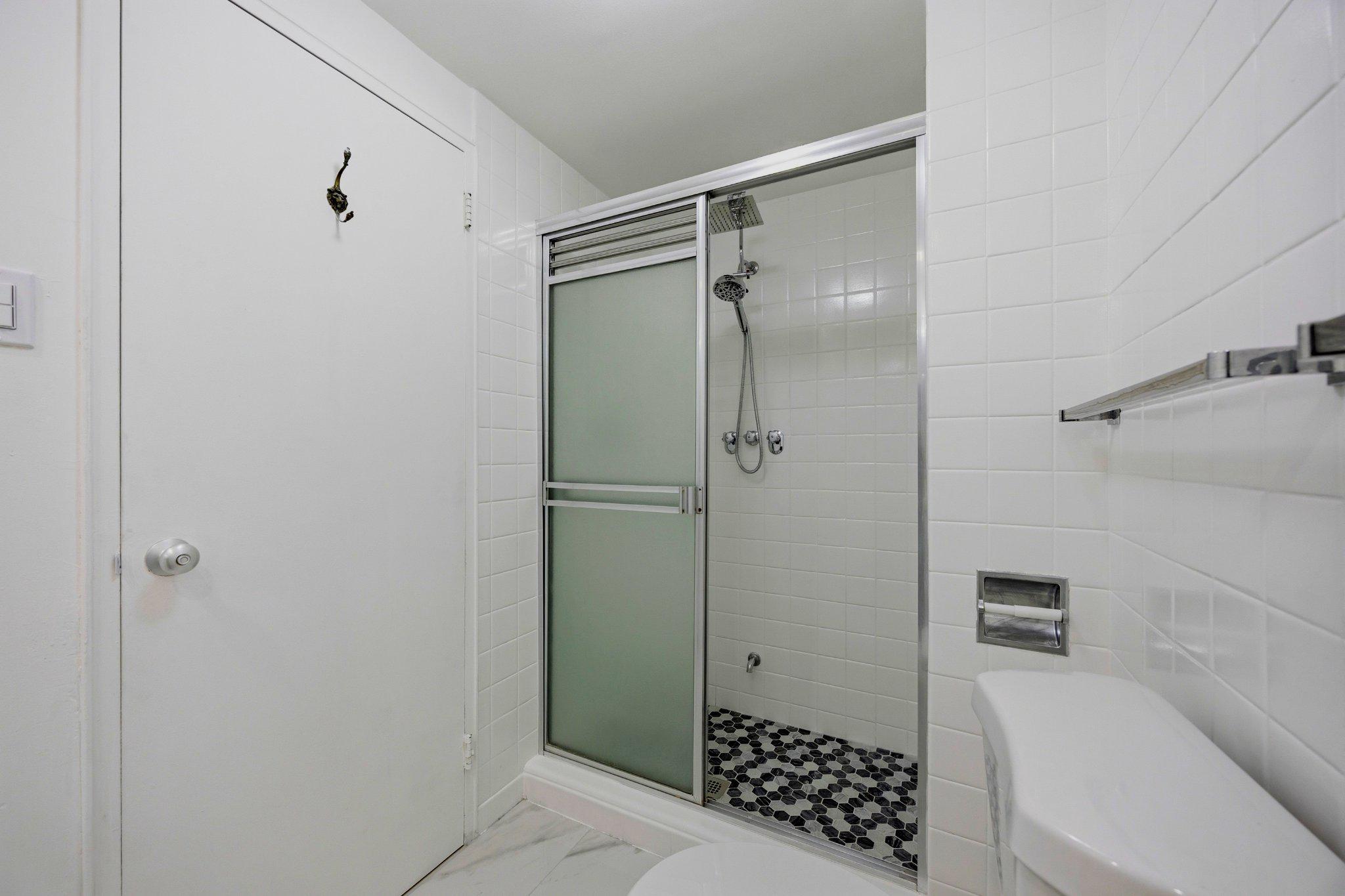 FALLSTAFF - Residential