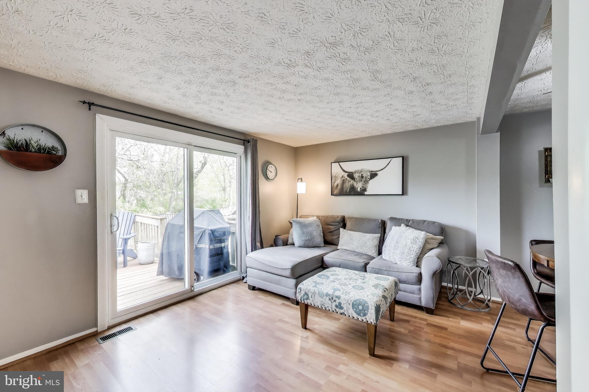 8266 MARY LEE LANE