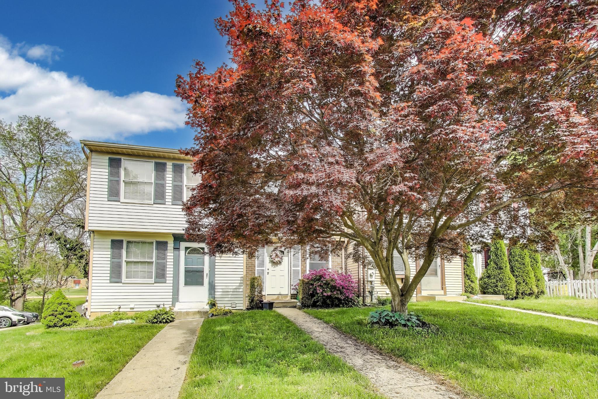 8266 MARY LEE LANE