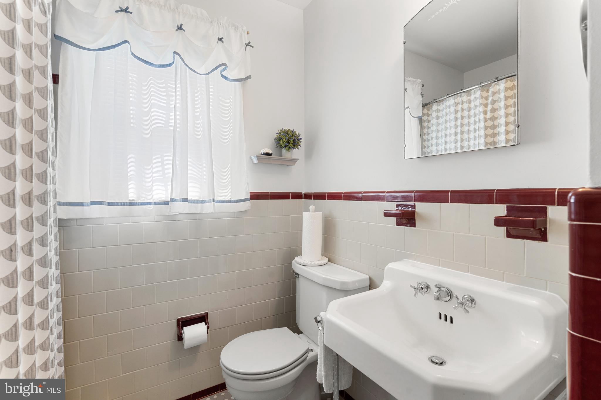 OLD SEVERNA PARK - Residential