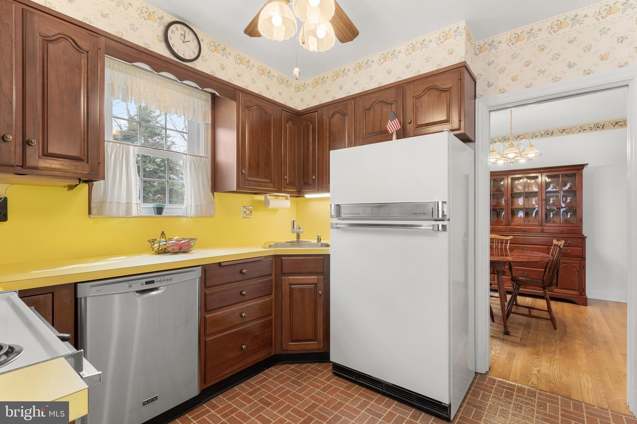 OLD SEVERNA PARK - Residential