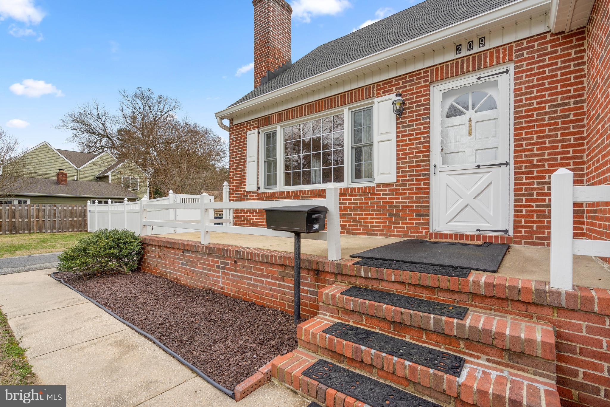 OLD SEVERNA PARK - Residential