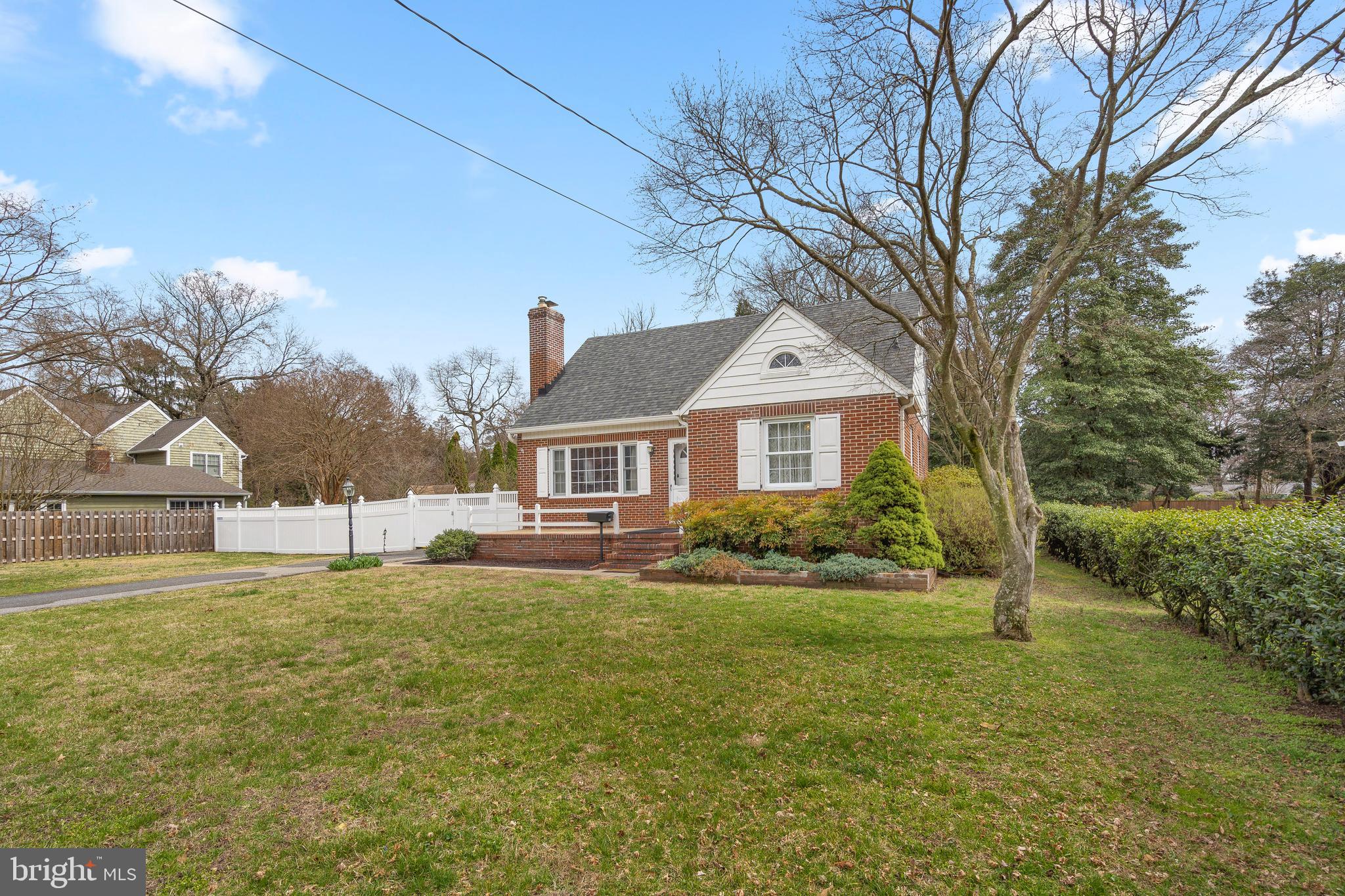 OLD SEVERNA PARK - Residential