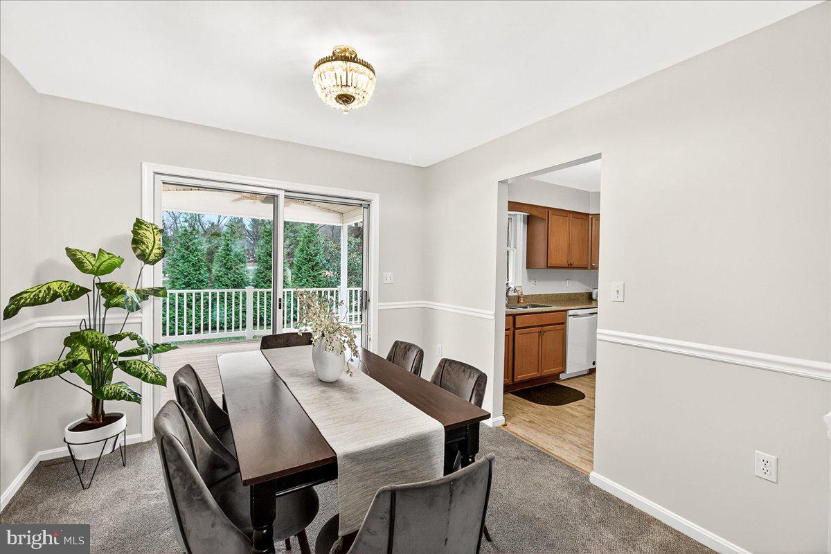 HICKORY HILL HOMES - Residential