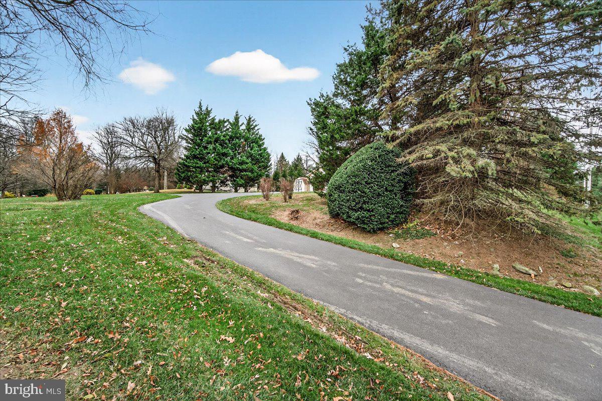 HICKORY HILL HOMES - Residential