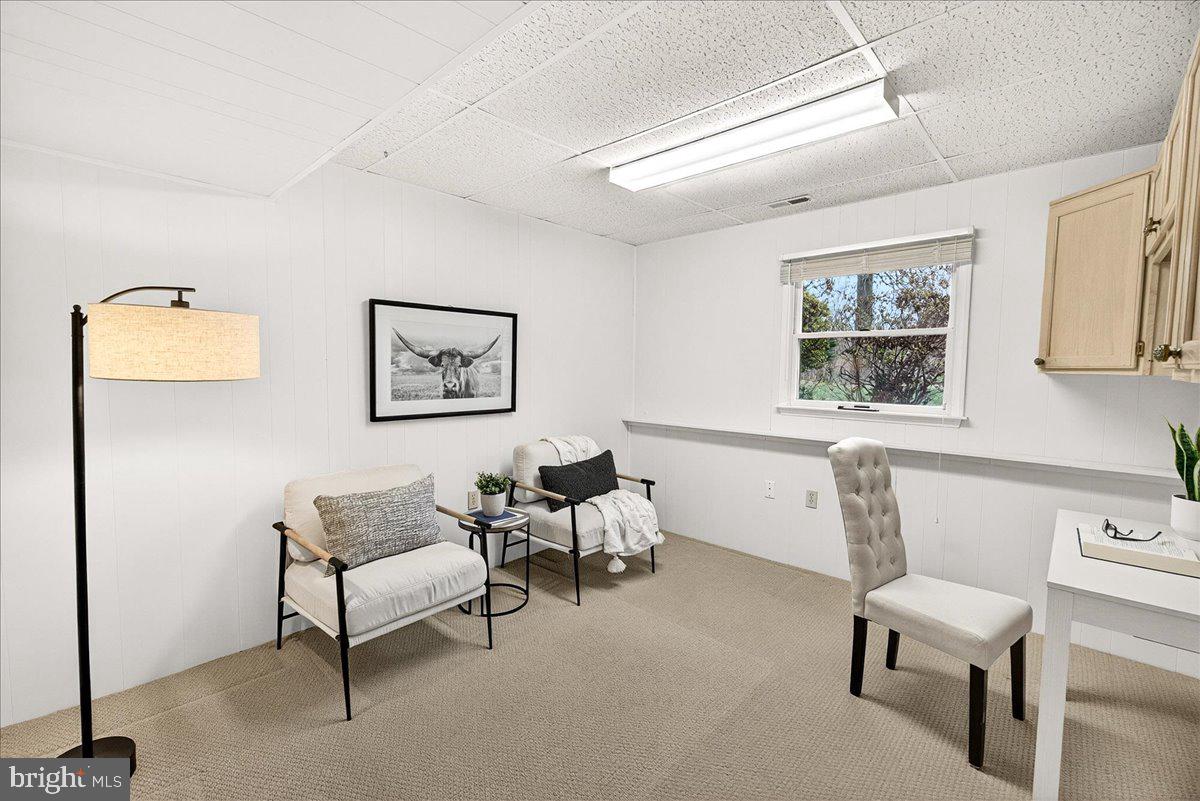 HICKORY HILL HOMES - Residential