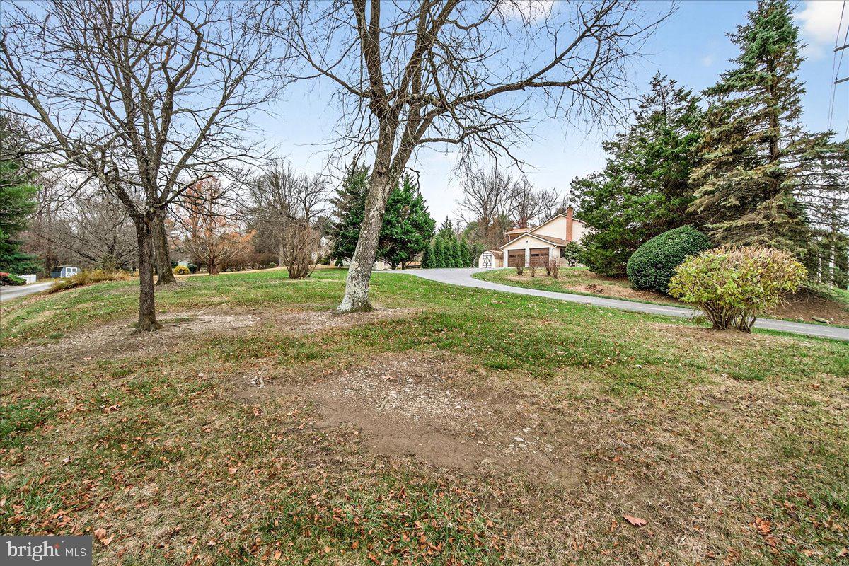 HICKORY HILL HOMES - Residential