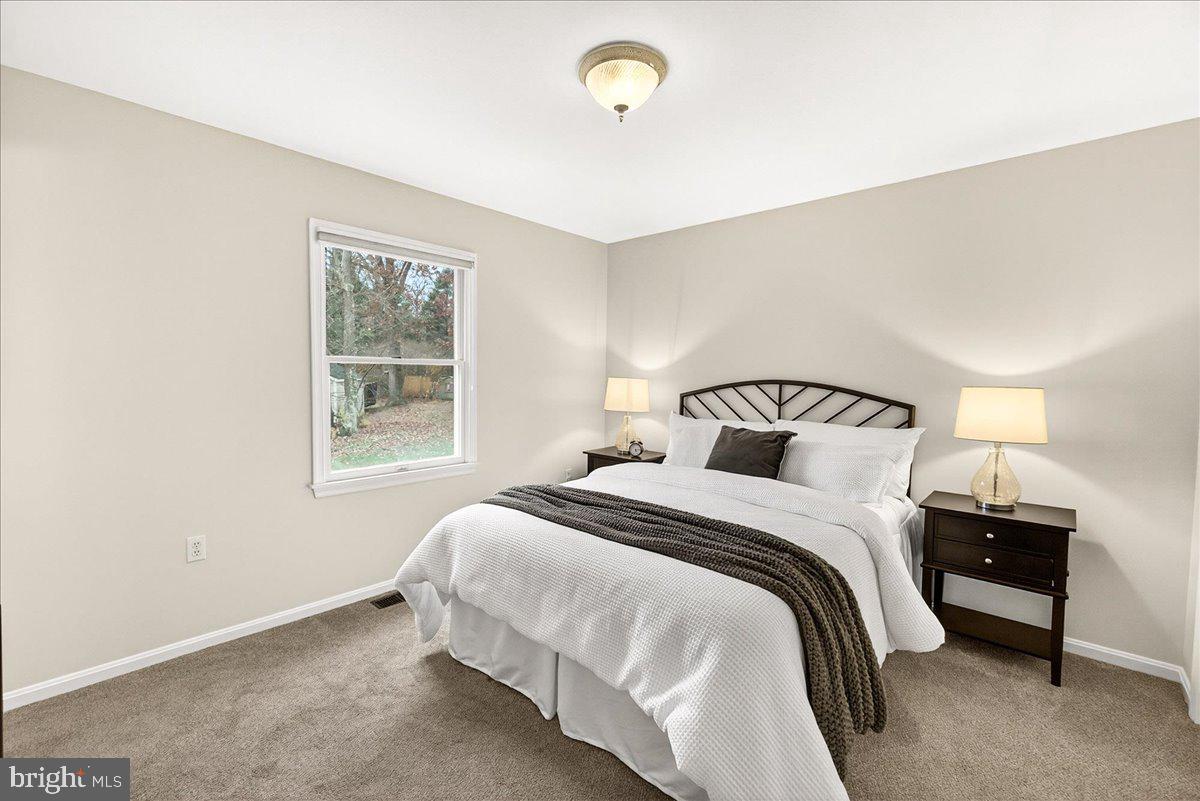 HICKORY HILL HOMES - Residential