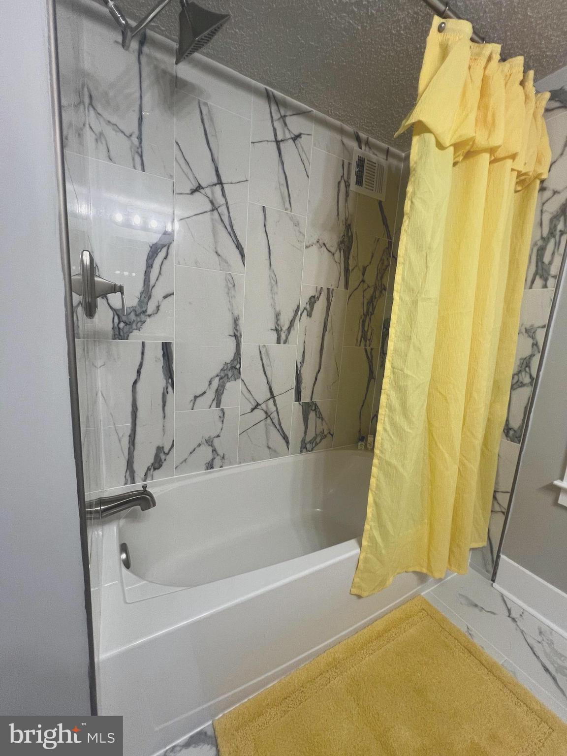 LOCHEARN - Residential