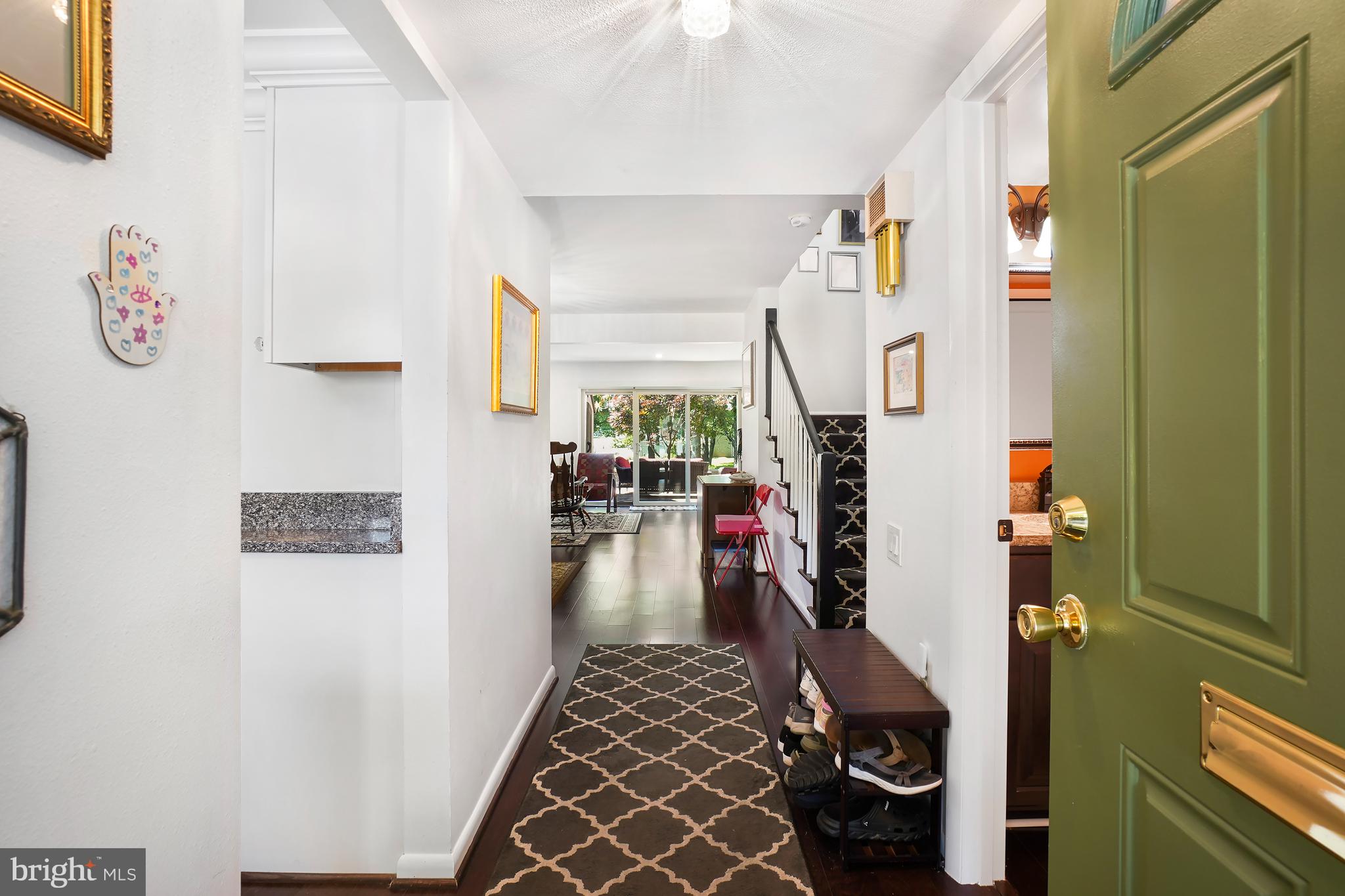3420 CHISWICK COURT 46-F