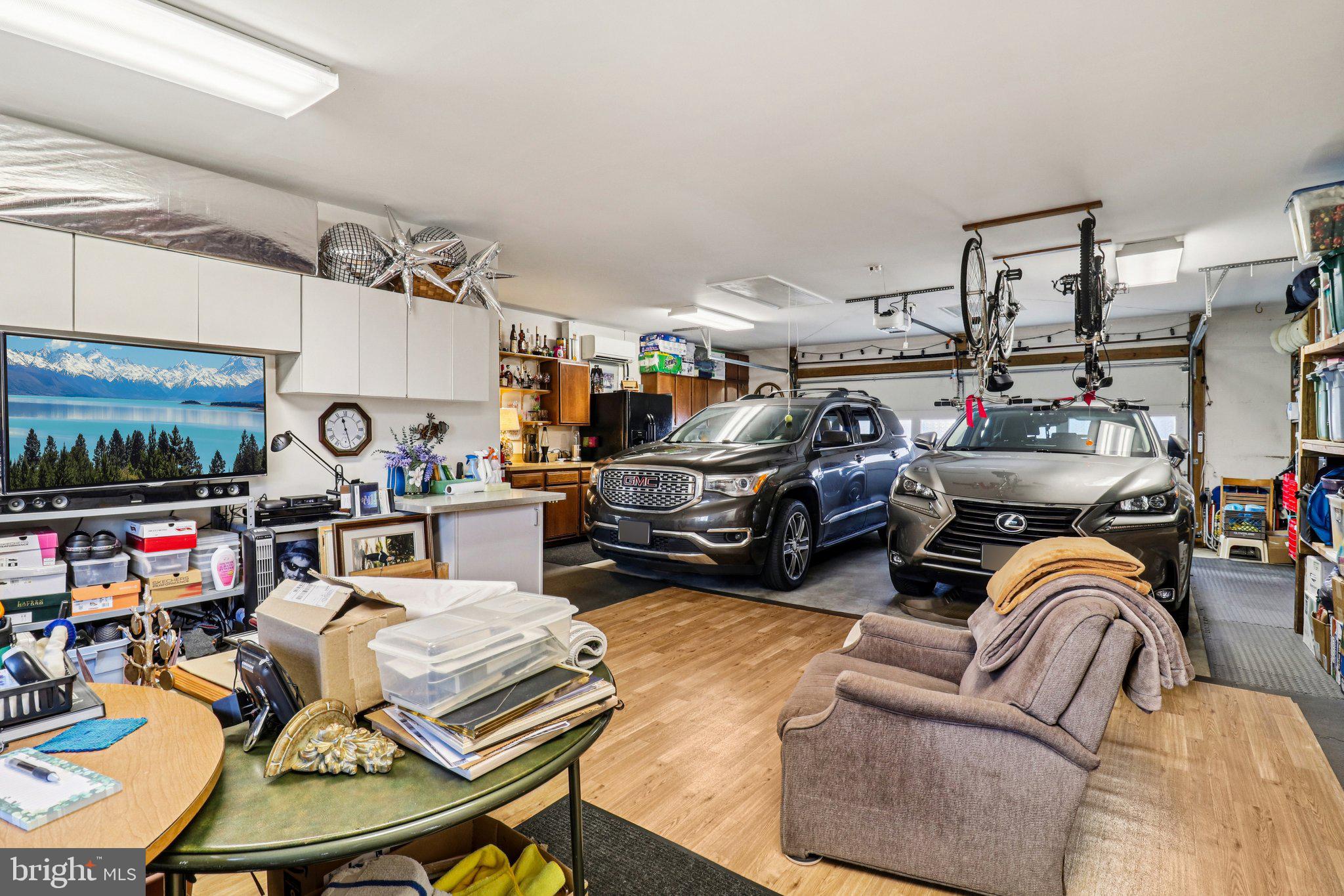 WHITE OAK VILLAGE SUB - Residential