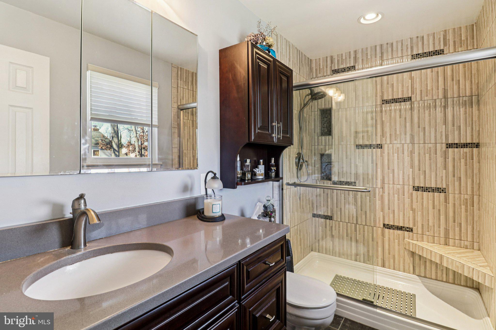 WHITE OAK VILLAGE SUB - Residential