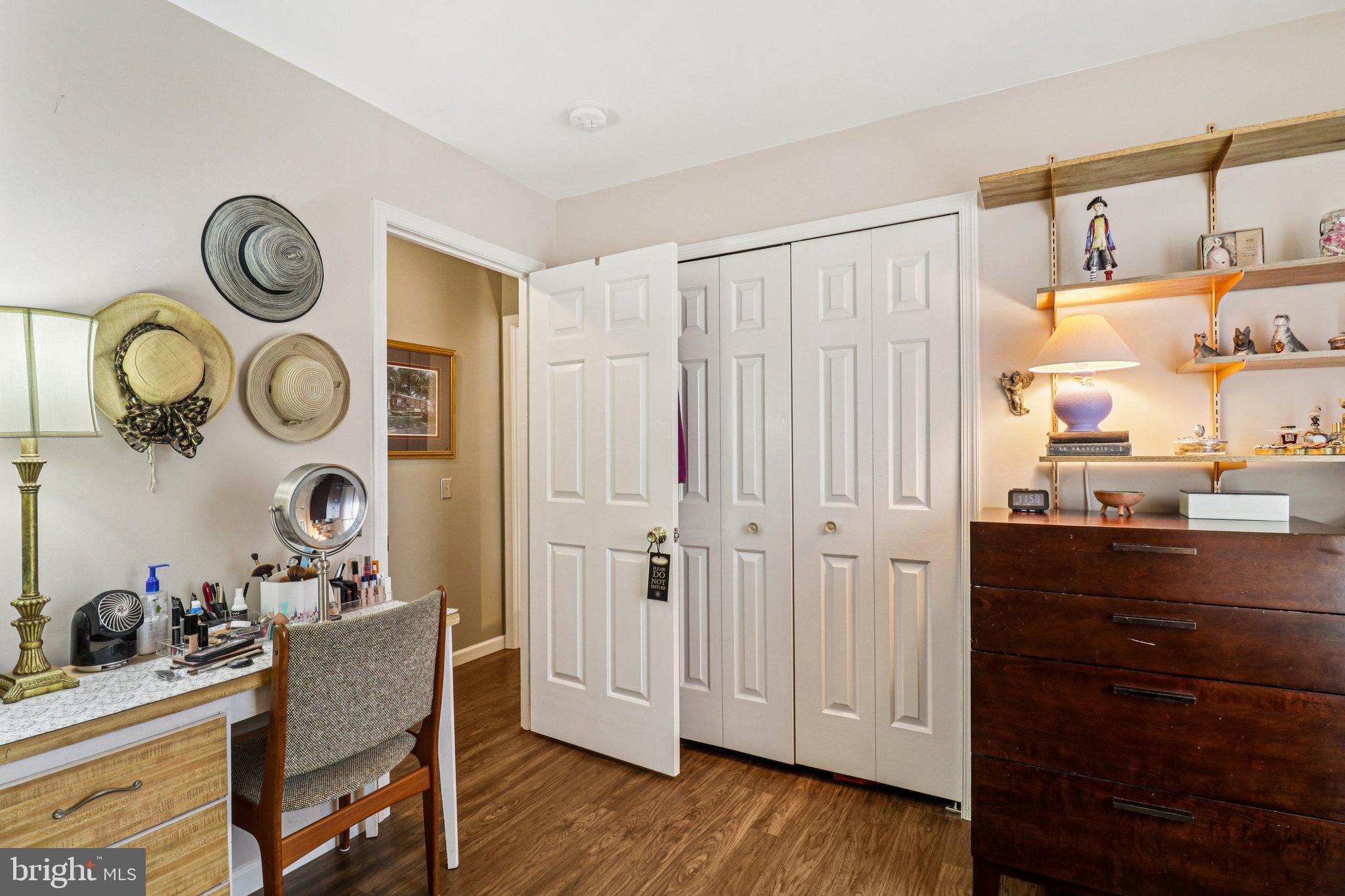 WHITE OAK VILLAGE SUB - Residential