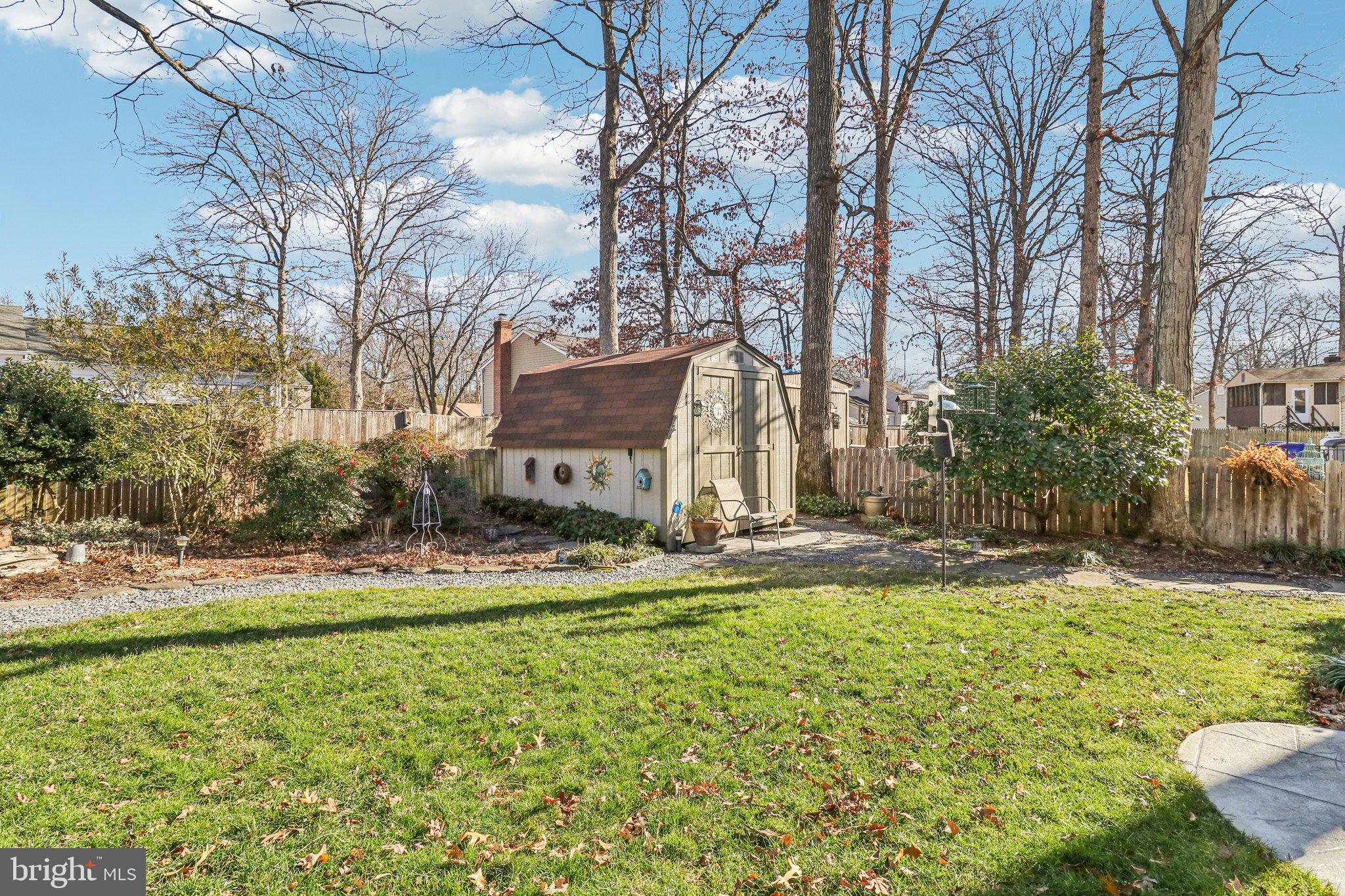 WHITE OAK VILLAGE SUB - Residential