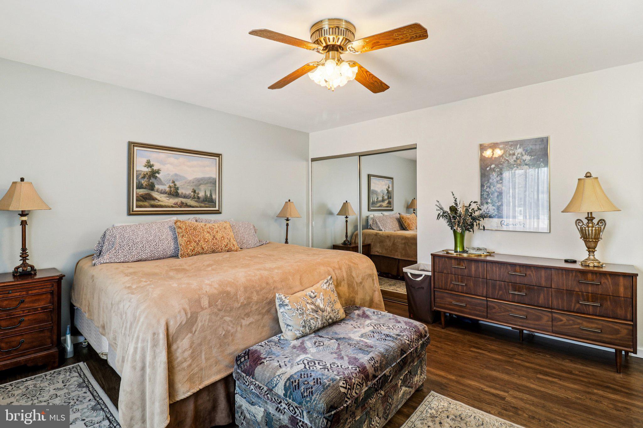 WHITE OAK VILLAGE SUB - Residential