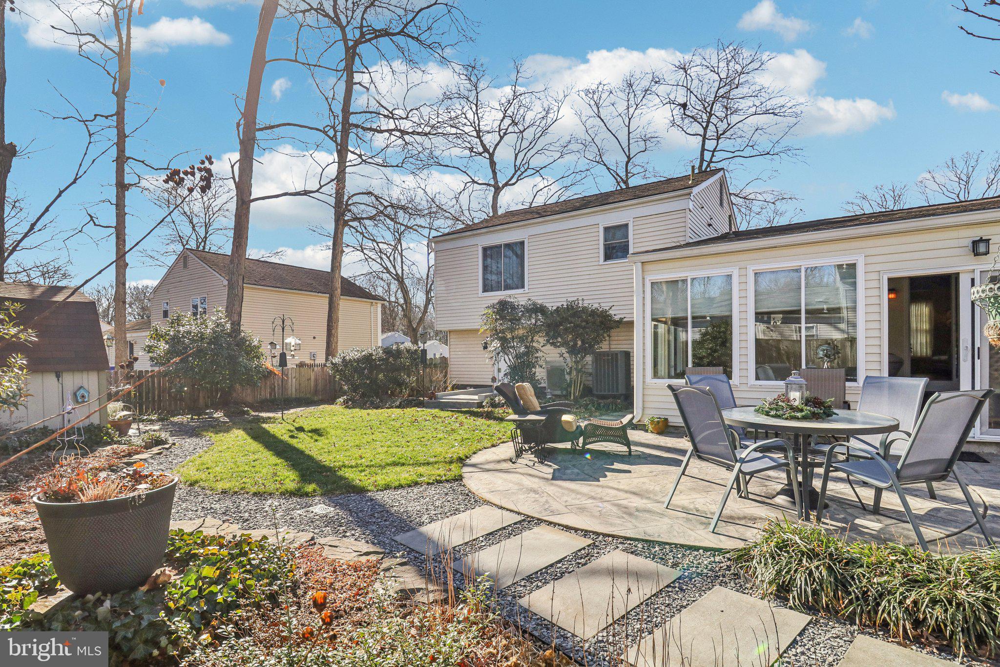 WHITE OAK VILLAGE SUB - Residential