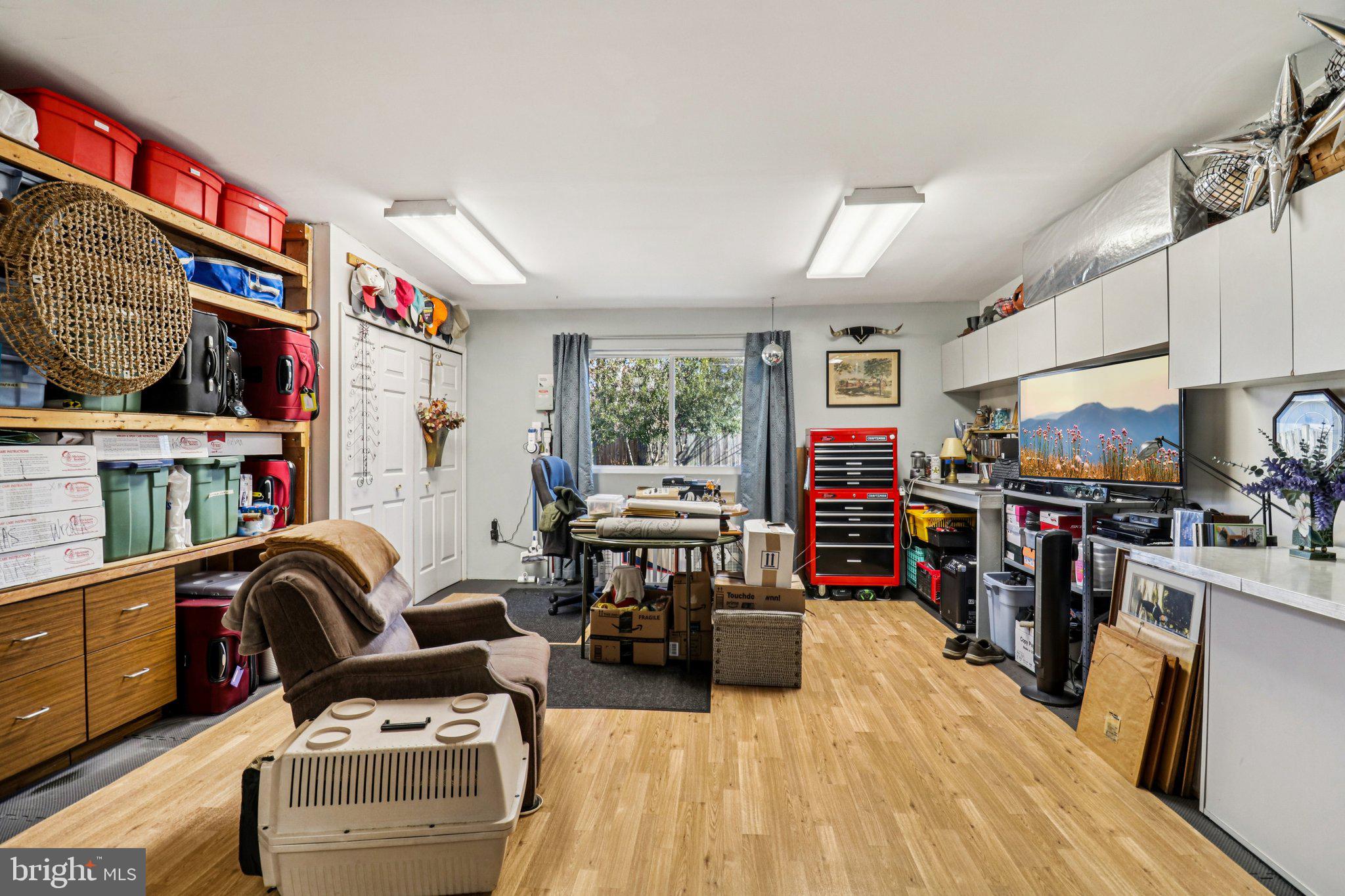 WHITE OAK VILLAGE SUB - Residential